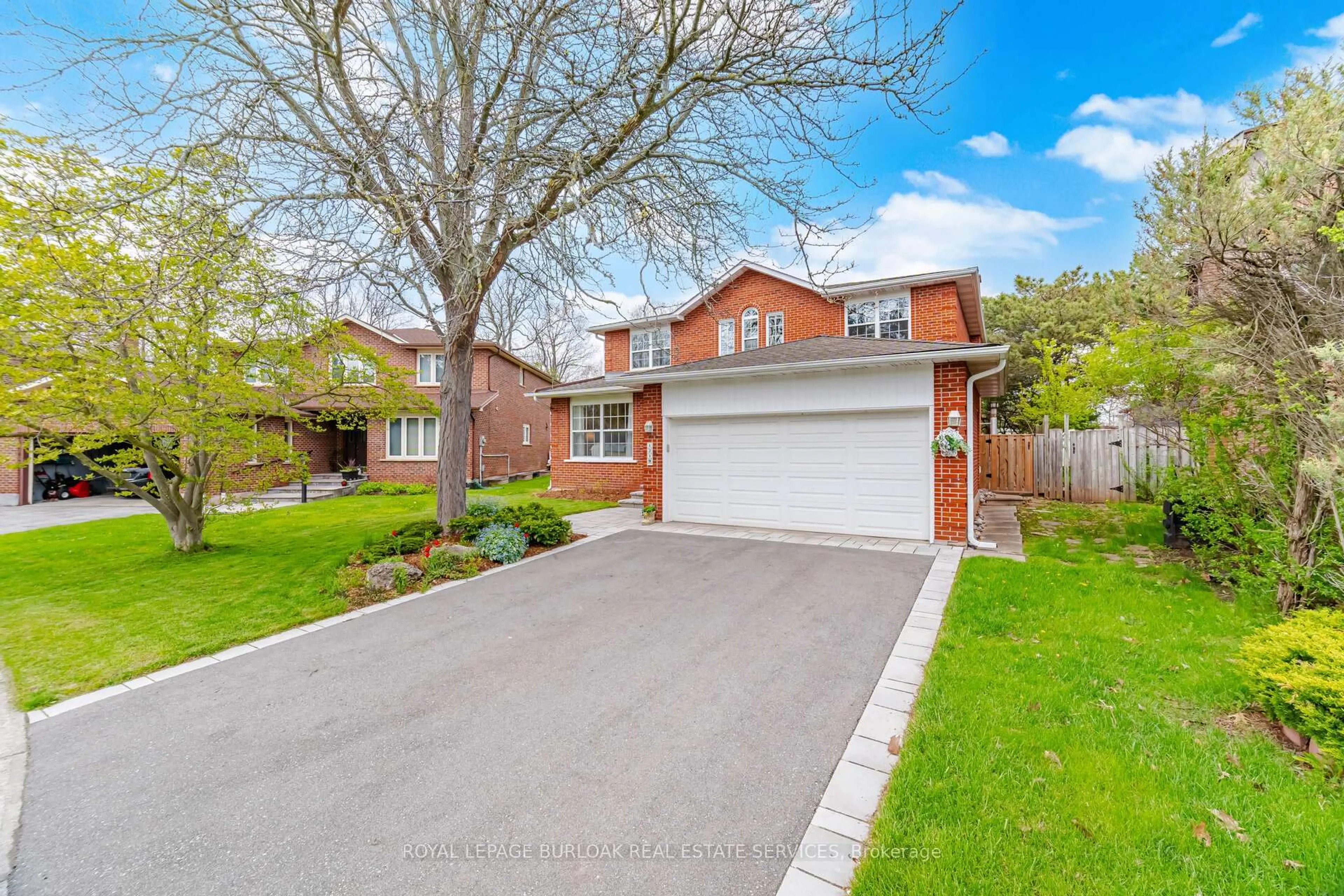 Home with brick exterior material, street for 1219 Priory Crt, Oakville Ontario L6M 1B5