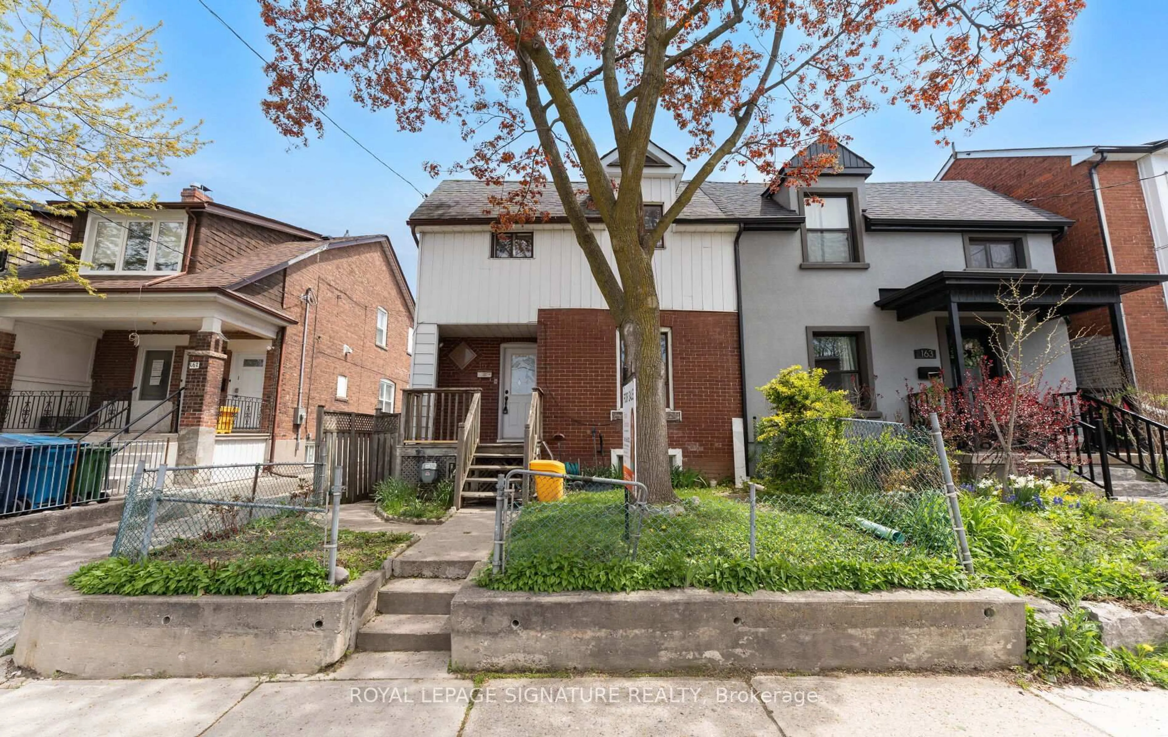 Unknown for 165 Nairn Ave, Toronto Ontario M6E 4H2
