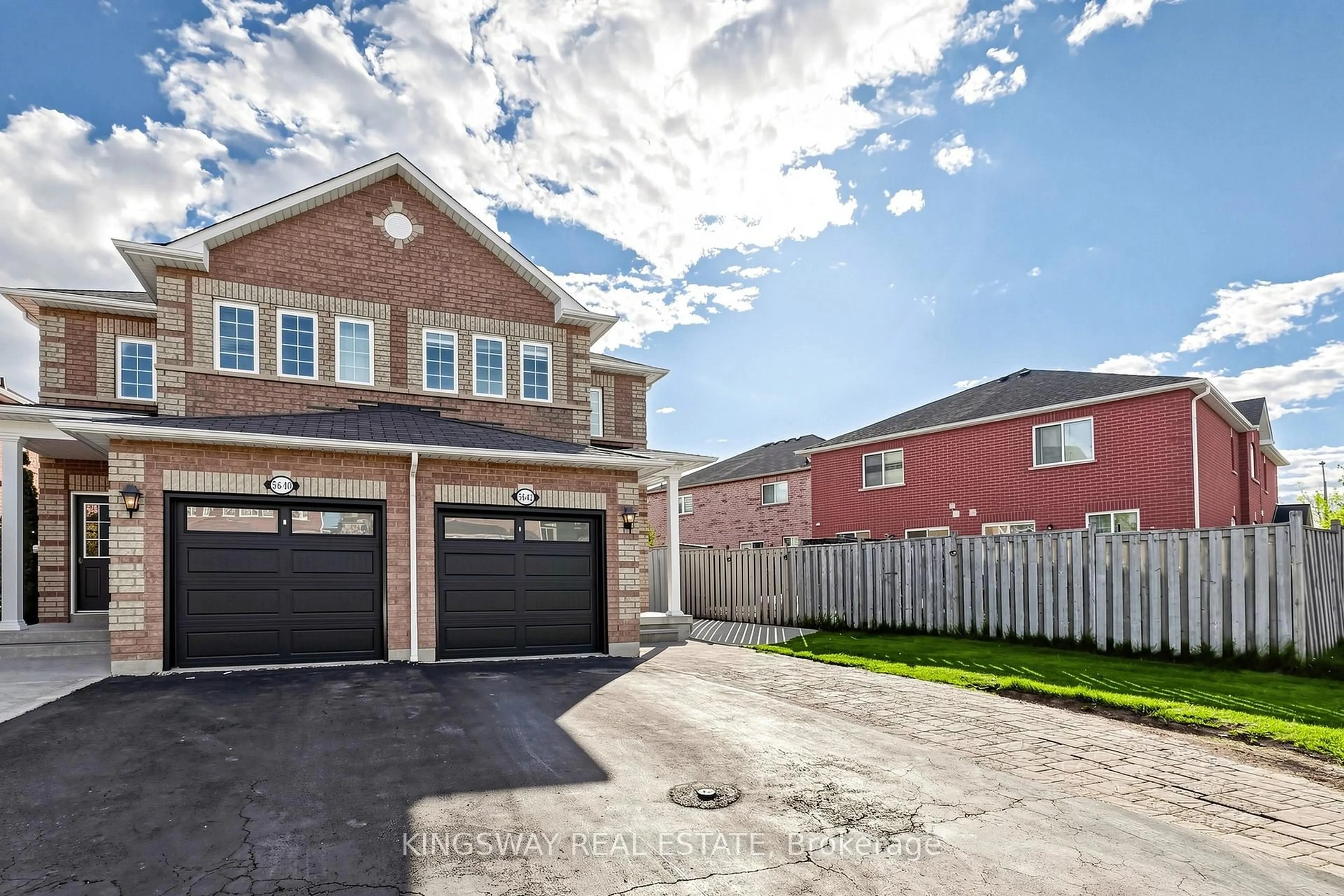 Home with brick exterior material, street for 5642 ANNABELLE Ave, Mississauga Ontario L5V 3A9