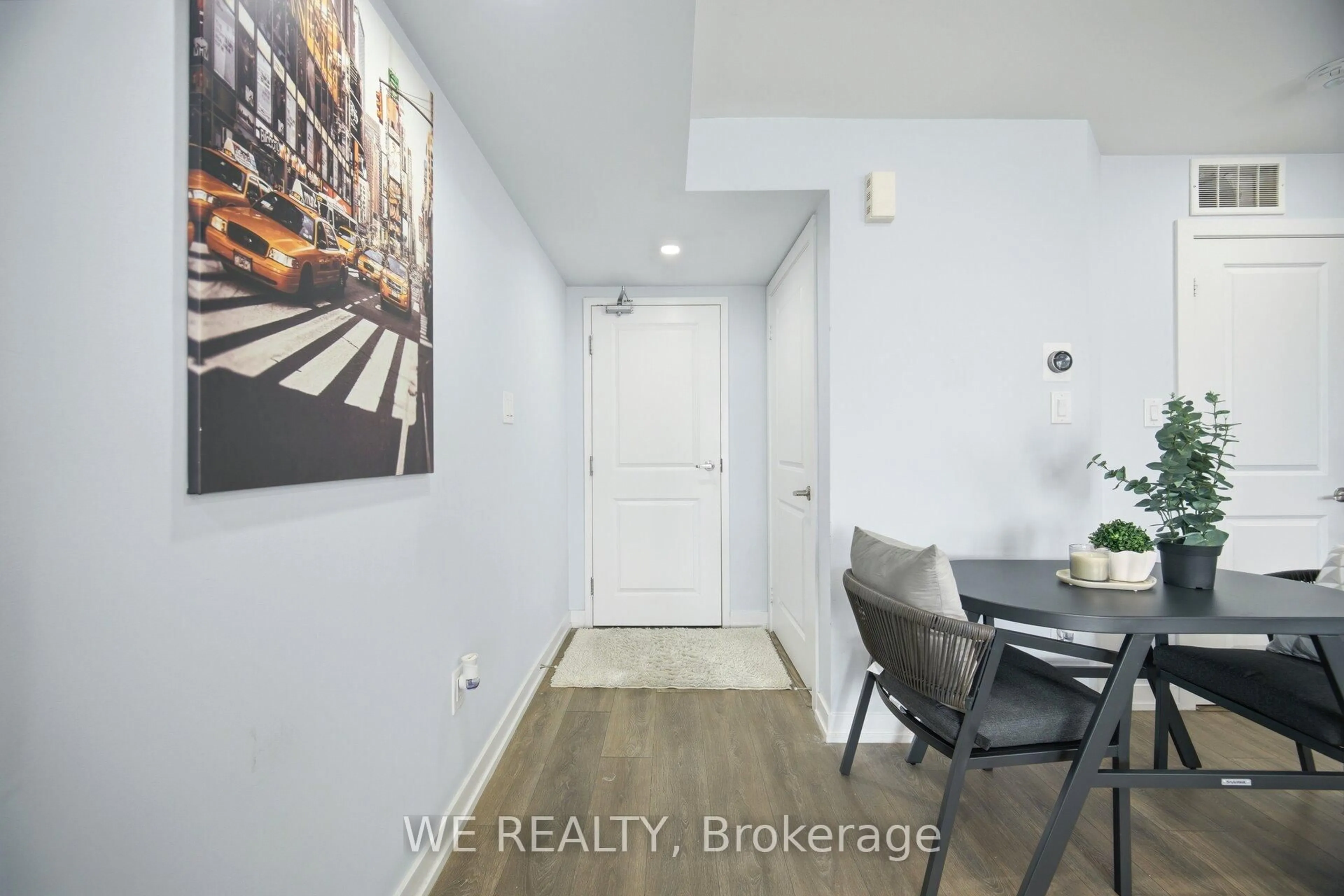 Indoor entryway for 60 Parrotta Dr #276, Toronto Ontario M9M 0B4