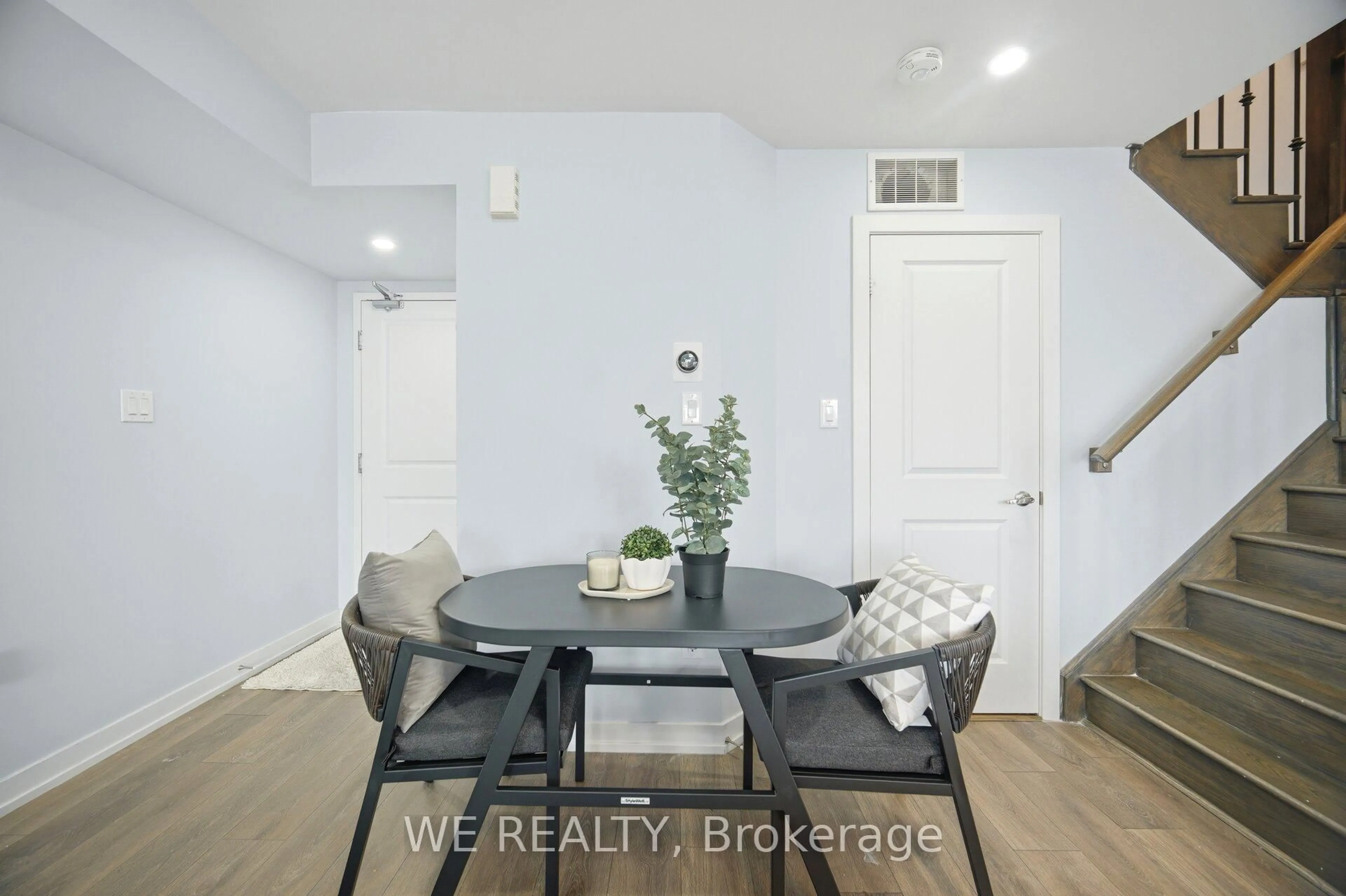 A pic of a room for 60 Parrotta Dr #276, Toronto Ontario M9M 0B4