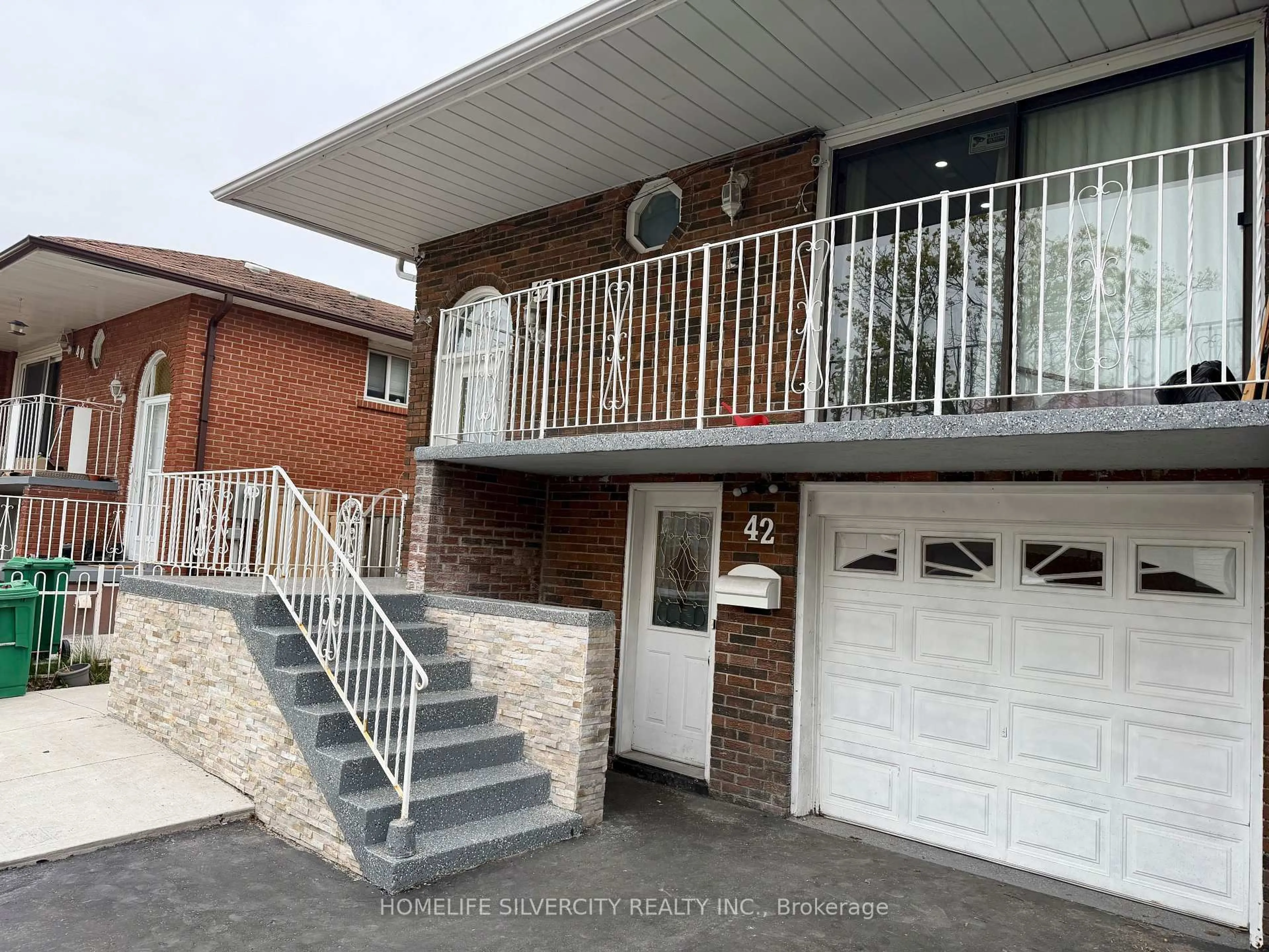 Unknown for 42 Royal Salisbury Way, Brampton Ontario L6V 3J6