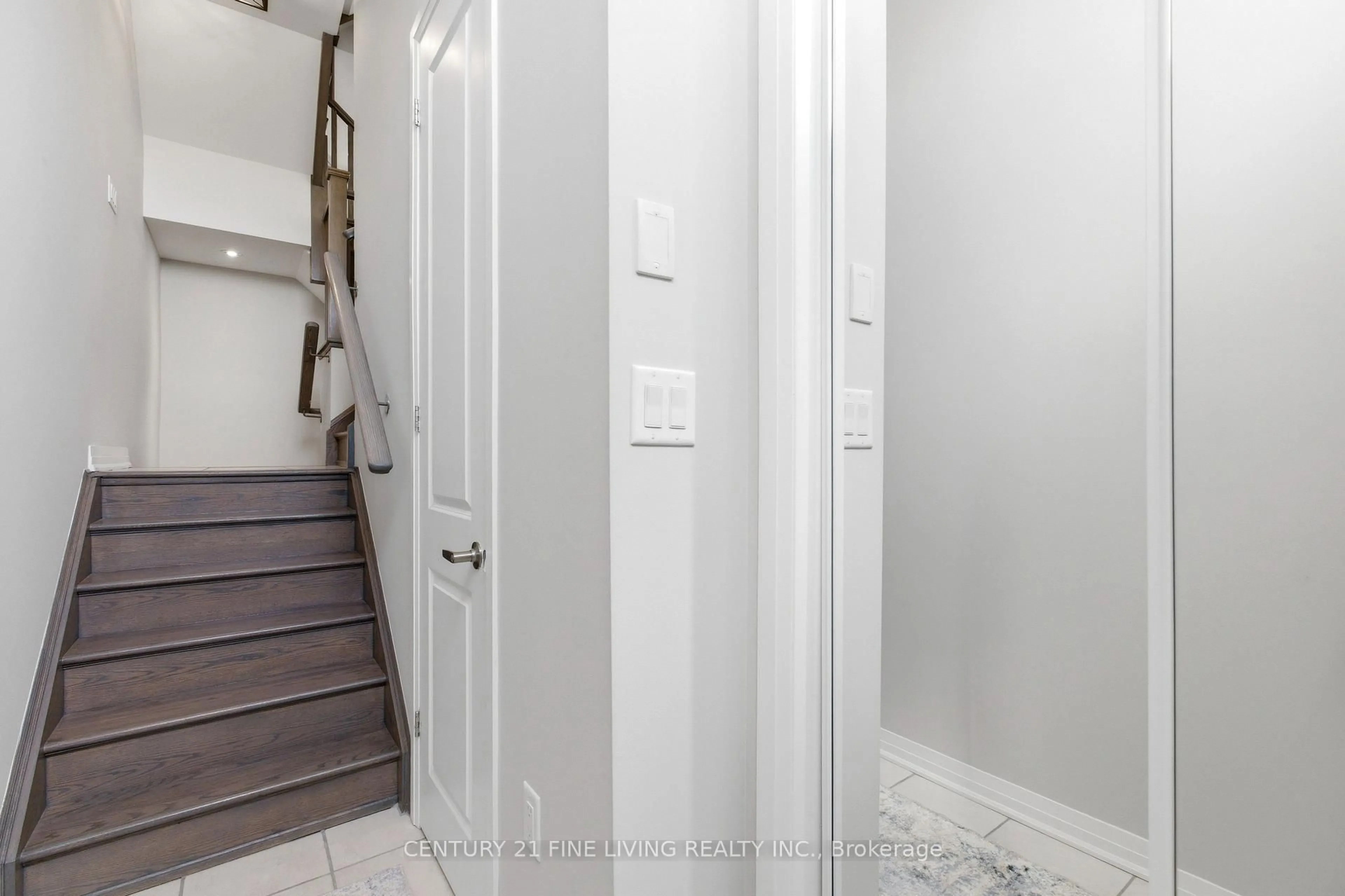 Unknown for 279 Downsview Park Blvd, Toronto Ontario M3K 0B6