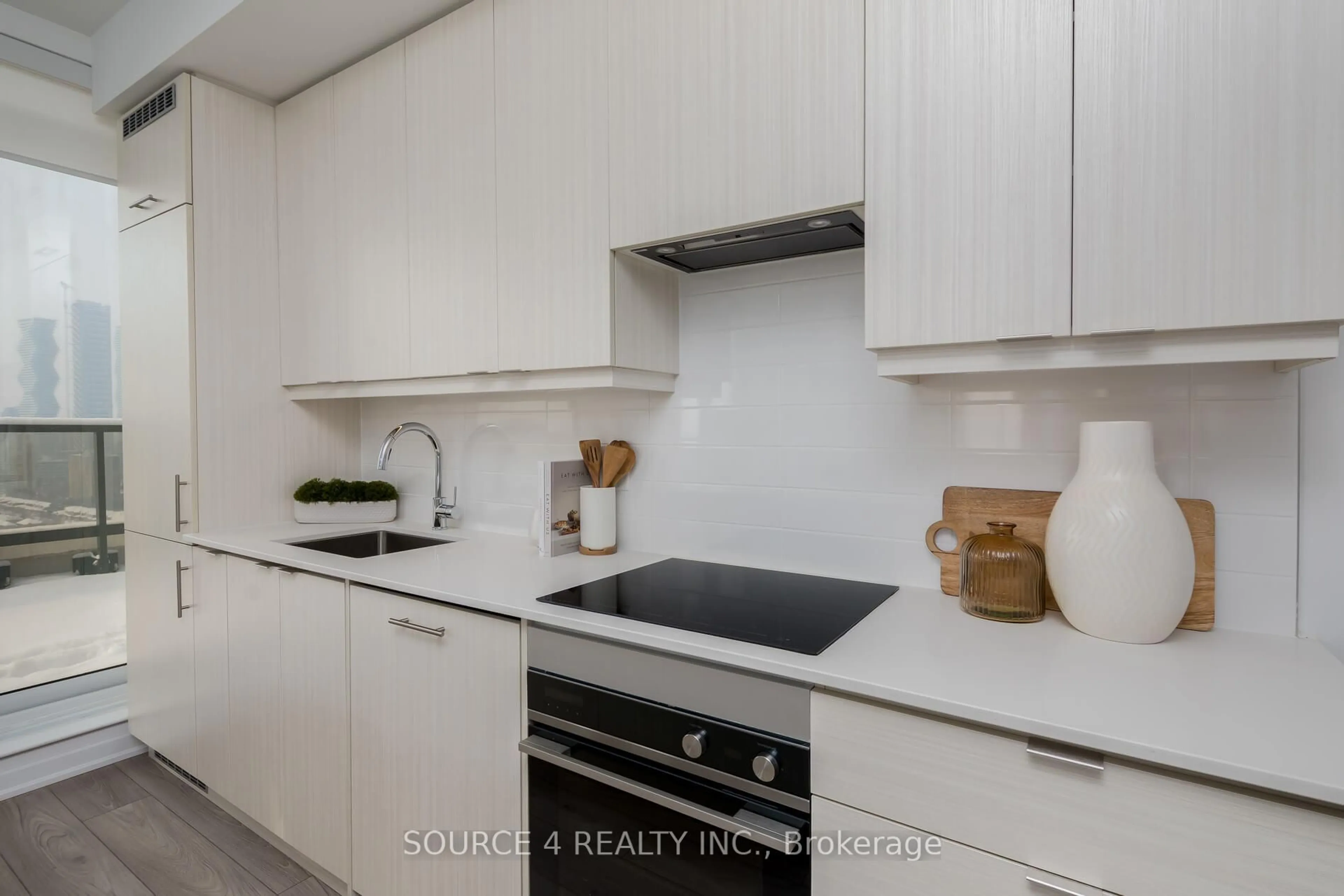 Standard kitchen, unknown for 36 Elm Dr #2708, Mississauga Ontario L5B 0N3