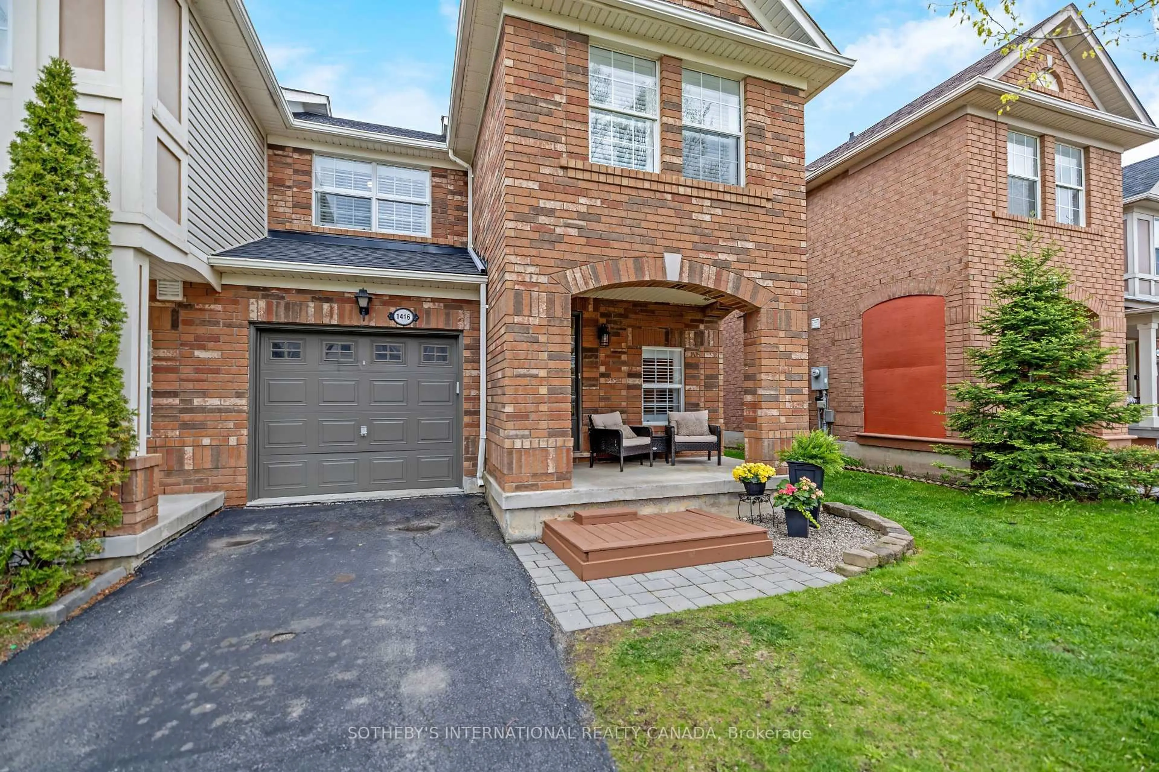 Home with brick exterior material, street for 1416 Mcdermott Way, Milton Ontario L9T 6L7