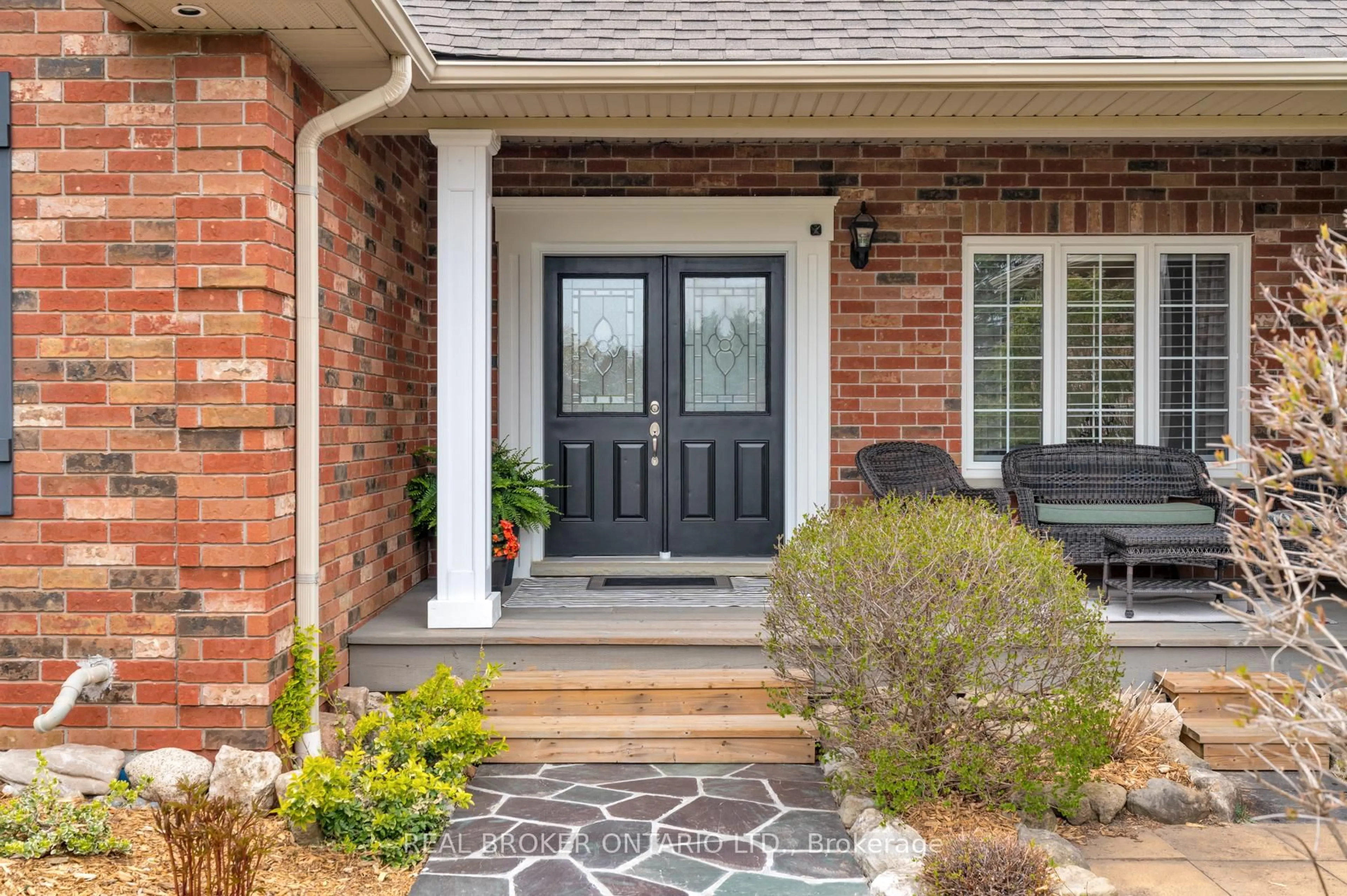 Home with brick exterior material, street for 9 Allison Crt, Halton Hills Ontario L7G 4S4