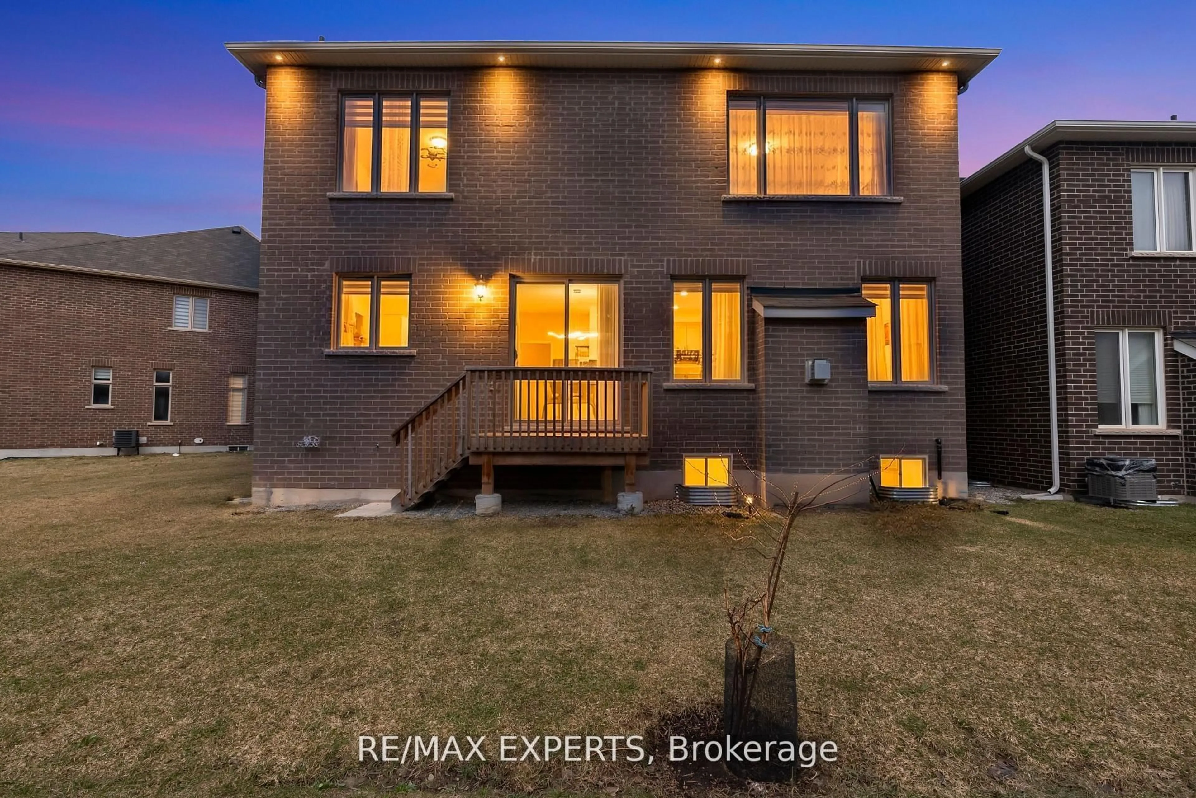 Home with brick exterior material, street for 857 Magnolia Terr, Milton Ontario L9E 1R2