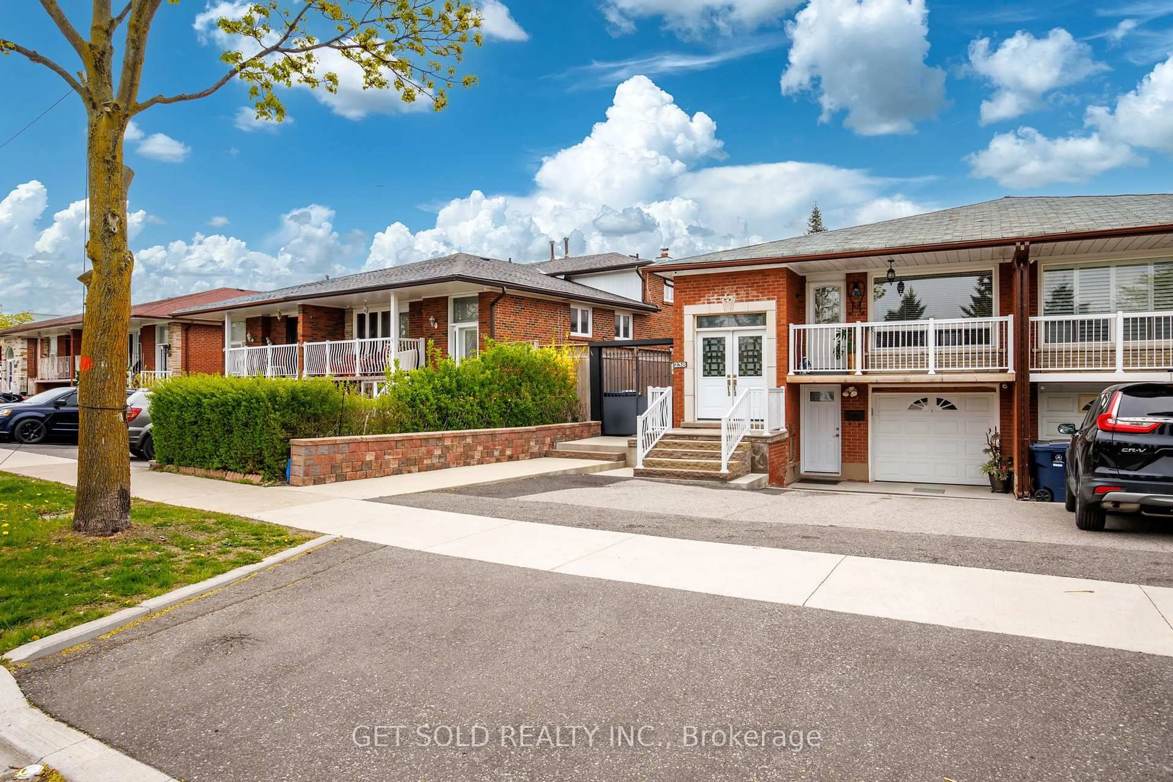 Home with brick exterior material, street for 238 Firgrove Cres, Toronto Ontario M3N 1K8