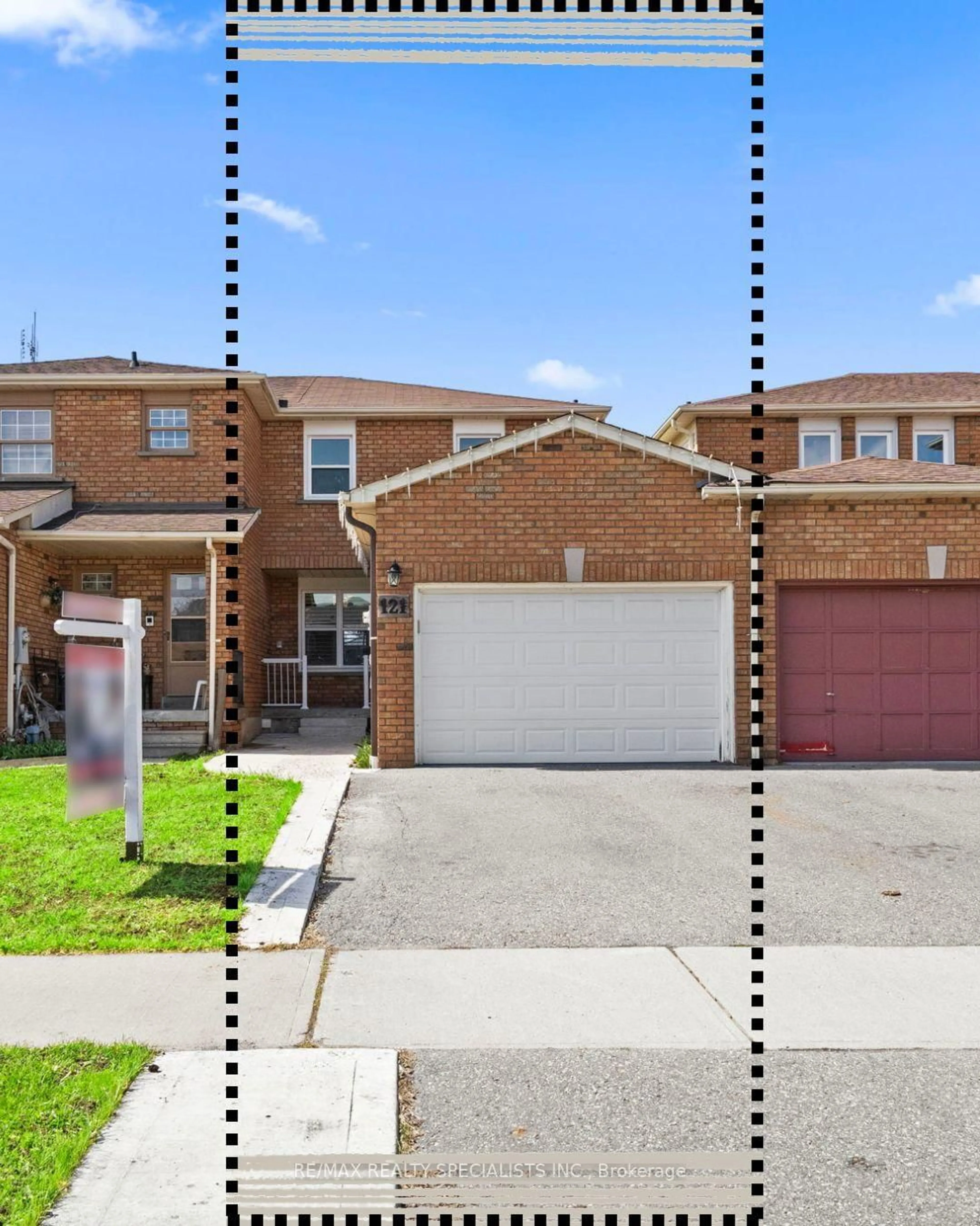 Home with brick exterior material, street for 121 Tulip Dr, Brampton Ontario L6Y 3X6