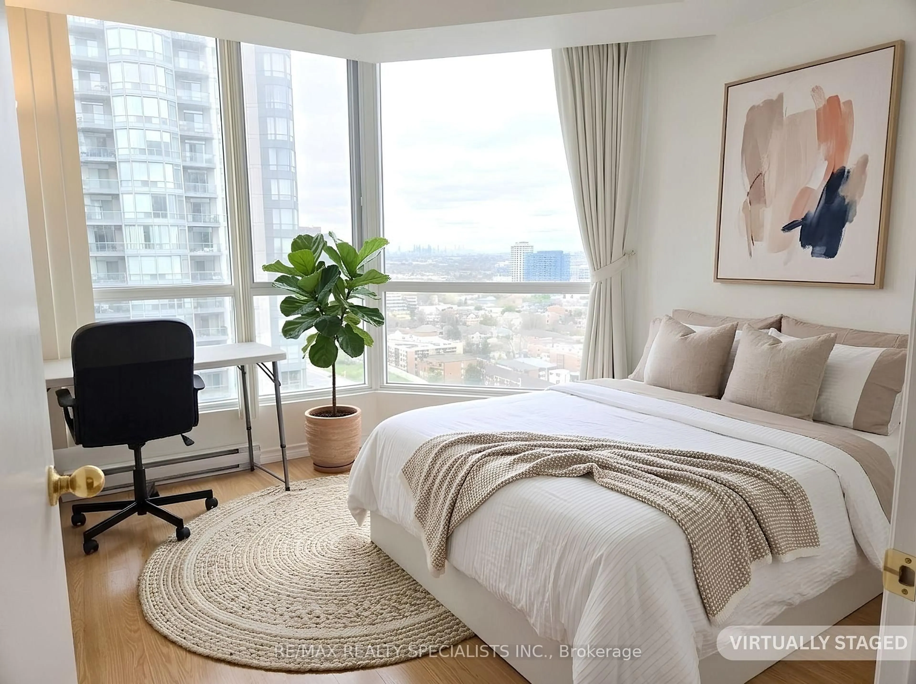 Bedroom with bed, carpet floor for 145 Hillcrest Ave #1709, Mississauga Ontario L5B 3Z1