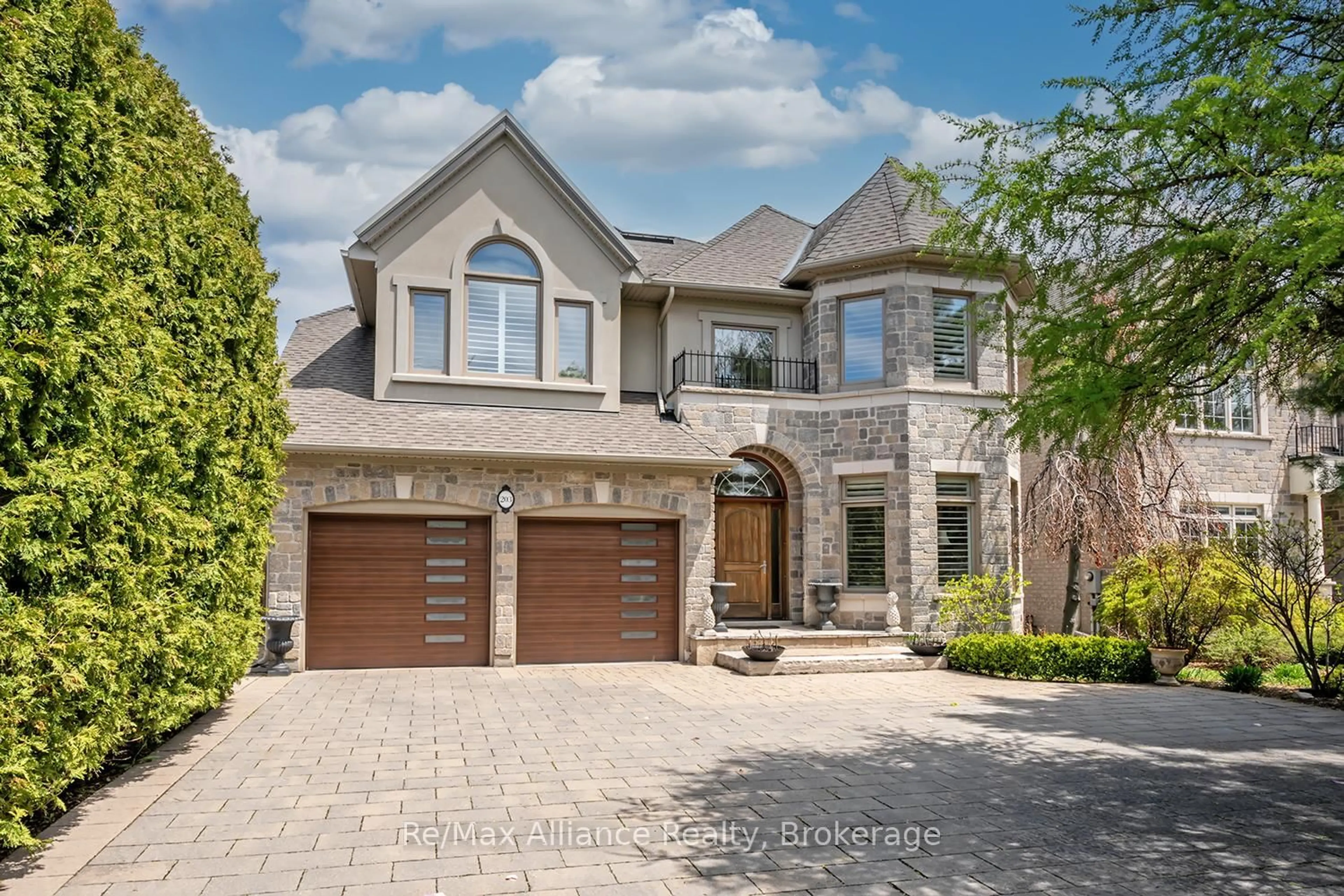 Home with brick exterior material, street for 203 Burloak Dr, Oakville Ontario L6L 6T6