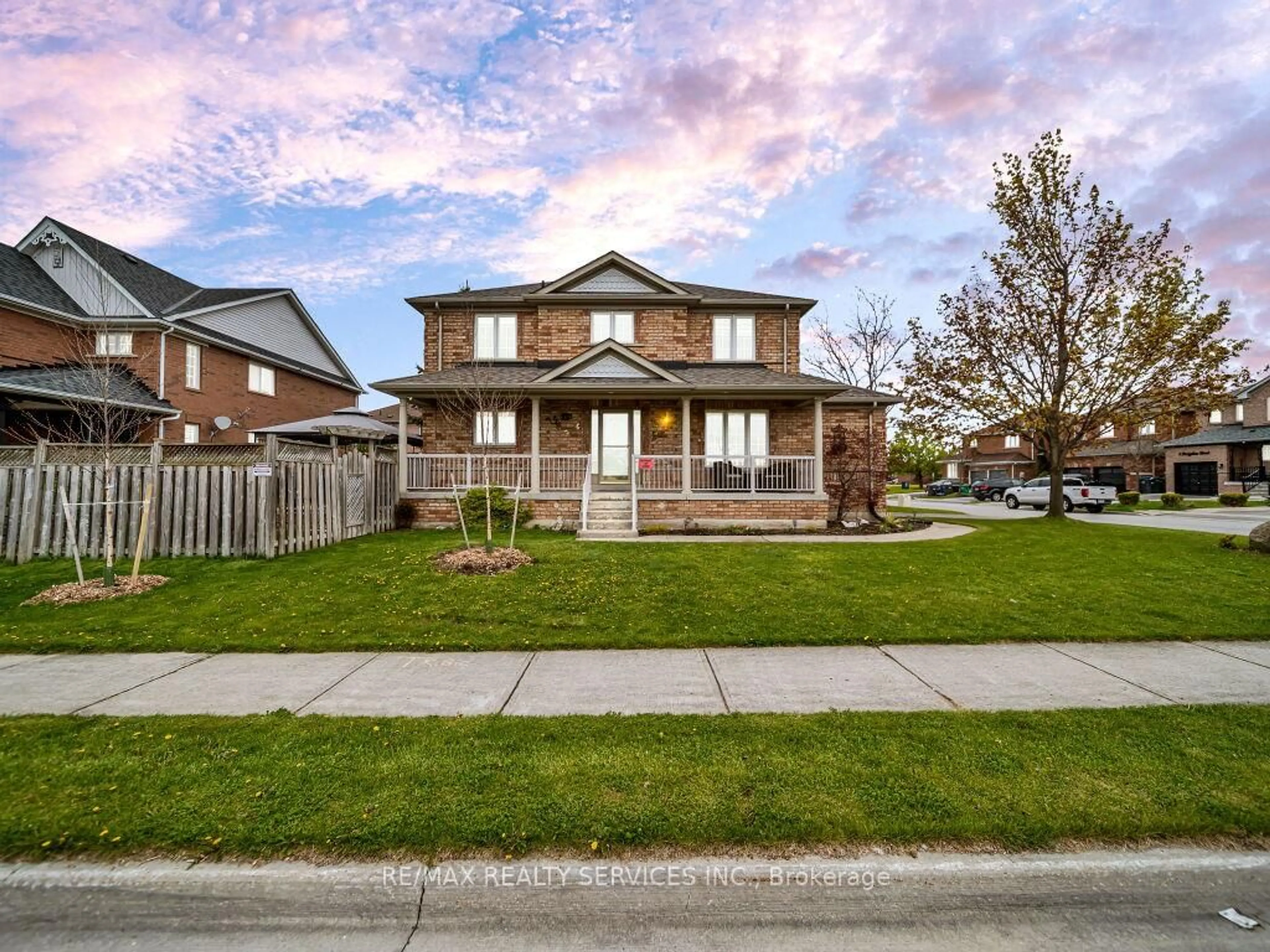 Home with brick exterior material, street for 21 Filbert Way, Brampton Ontario L7A 3G2