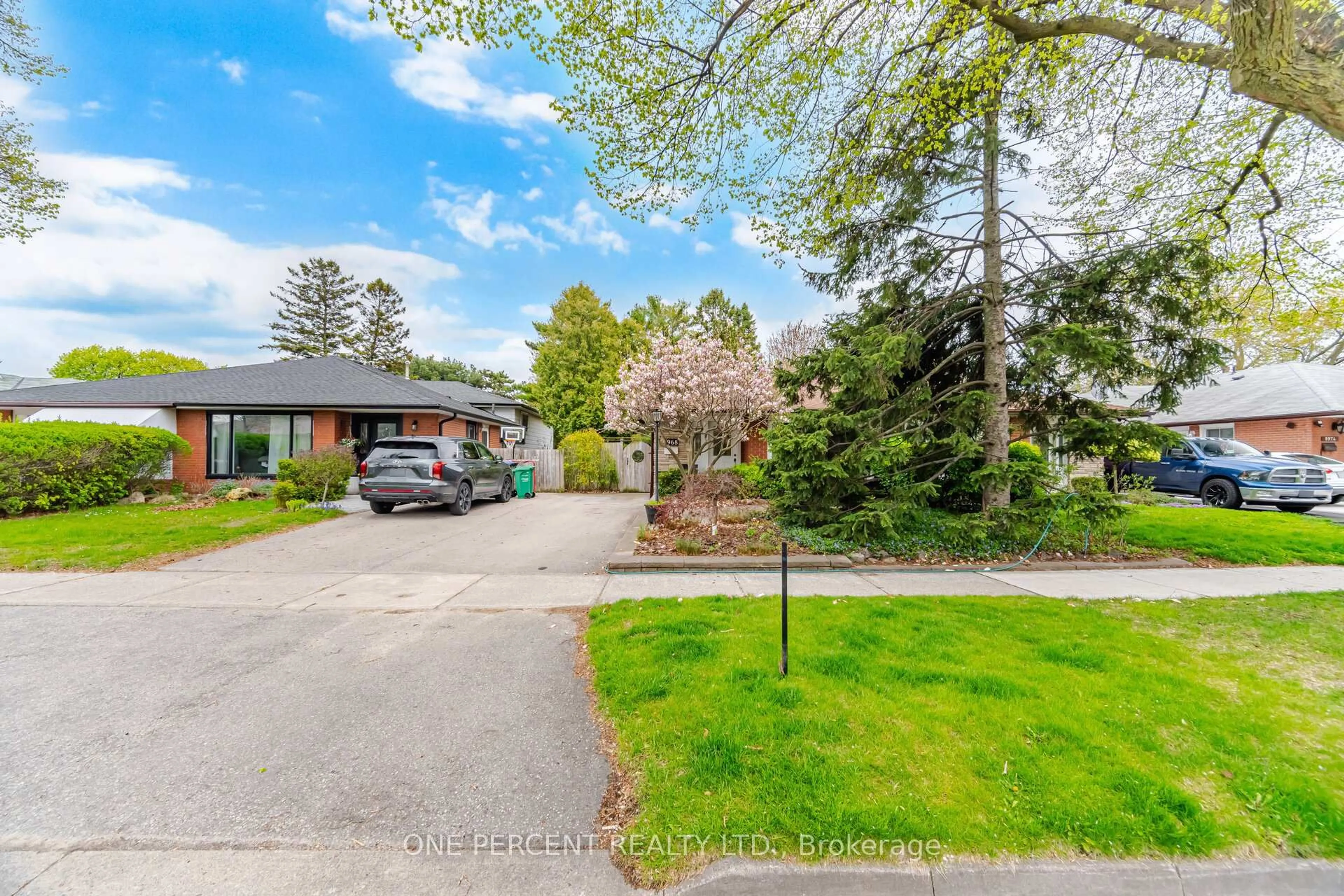 Unknown for 1968 Carrera Lane, Mississauga Ontario L5J 1C5