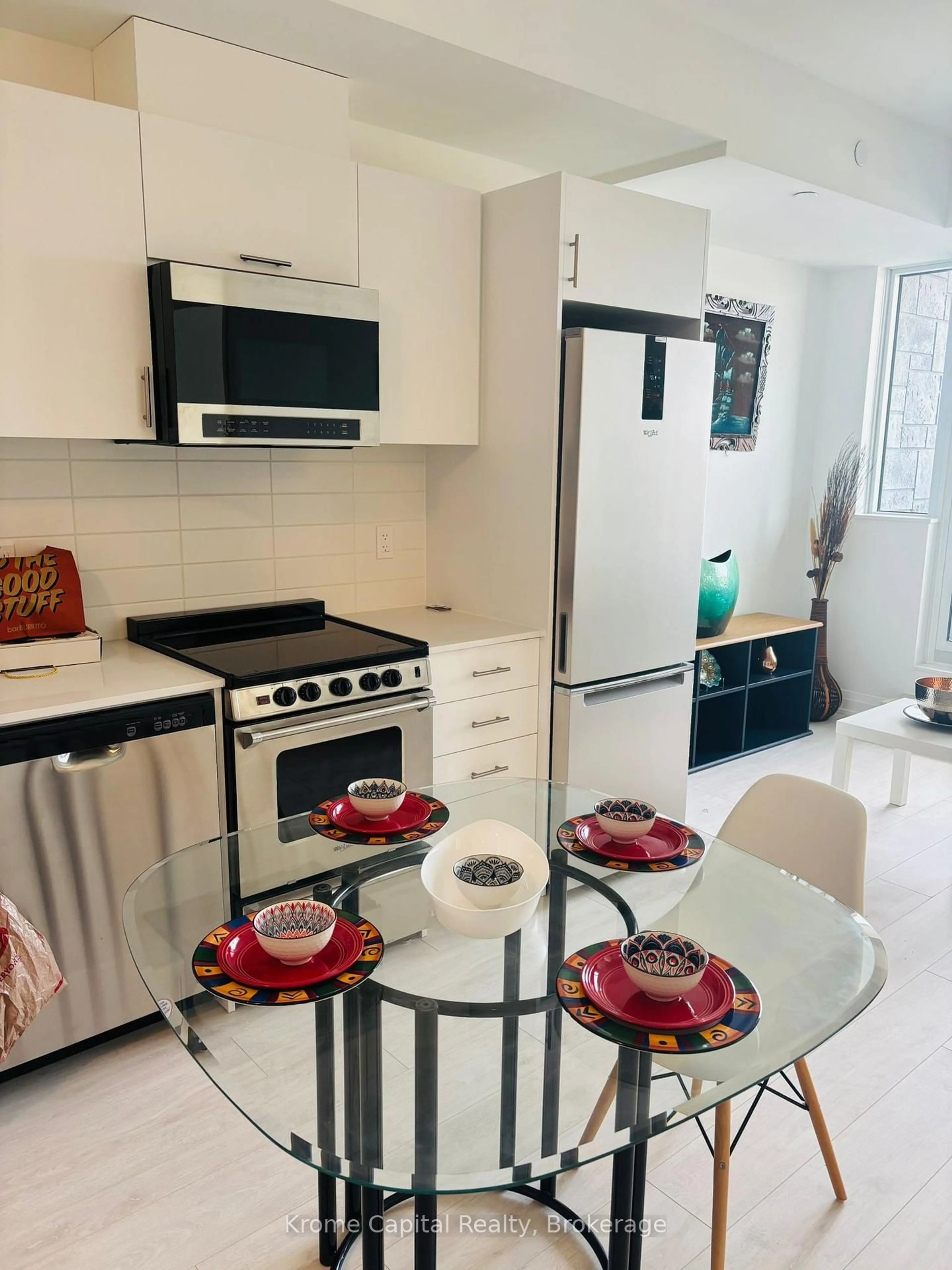 Standard kitchen, ceramic/tile floor for 412 Silver Maple Rd #211, Oakville Ontario L6H 7X8