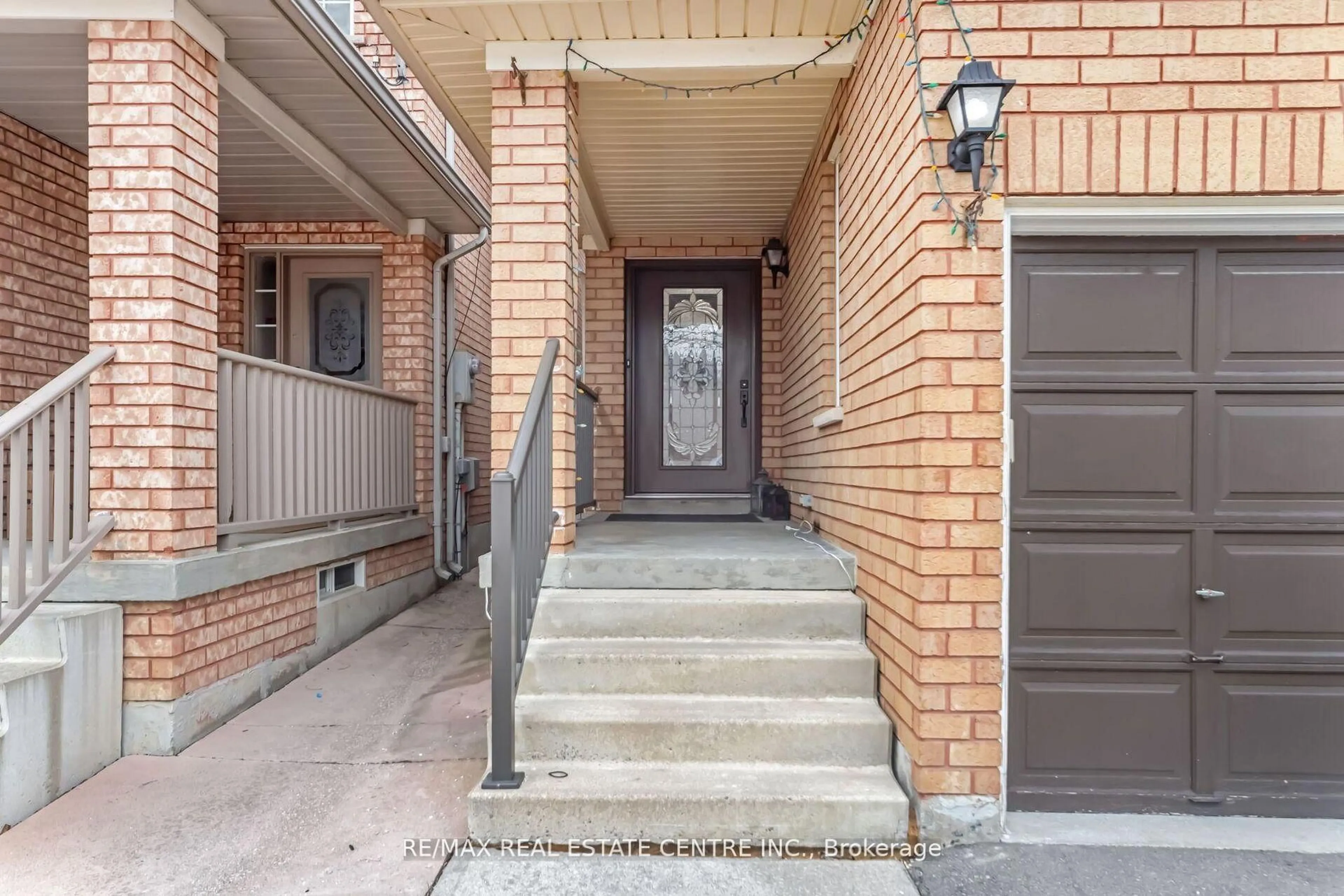 Unknown for 55 Golden Eagle Rd, Brampton Ontario L6R 1Z4