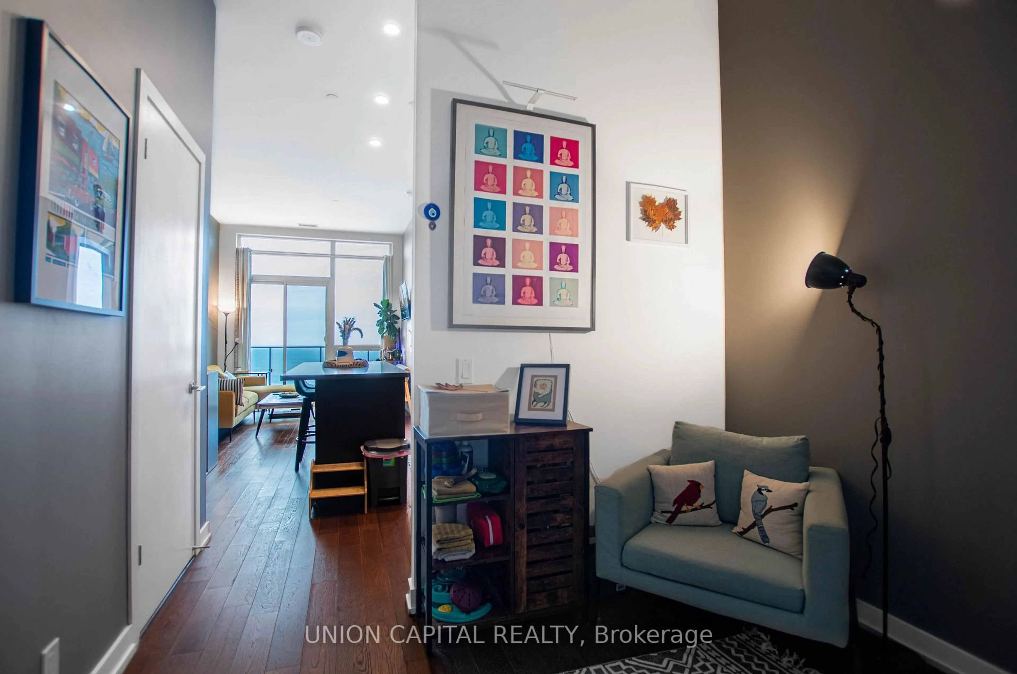Indoor entryway for 2212 Lake Shore Blvd #PH02, Toronto Ontario M8V 0C2