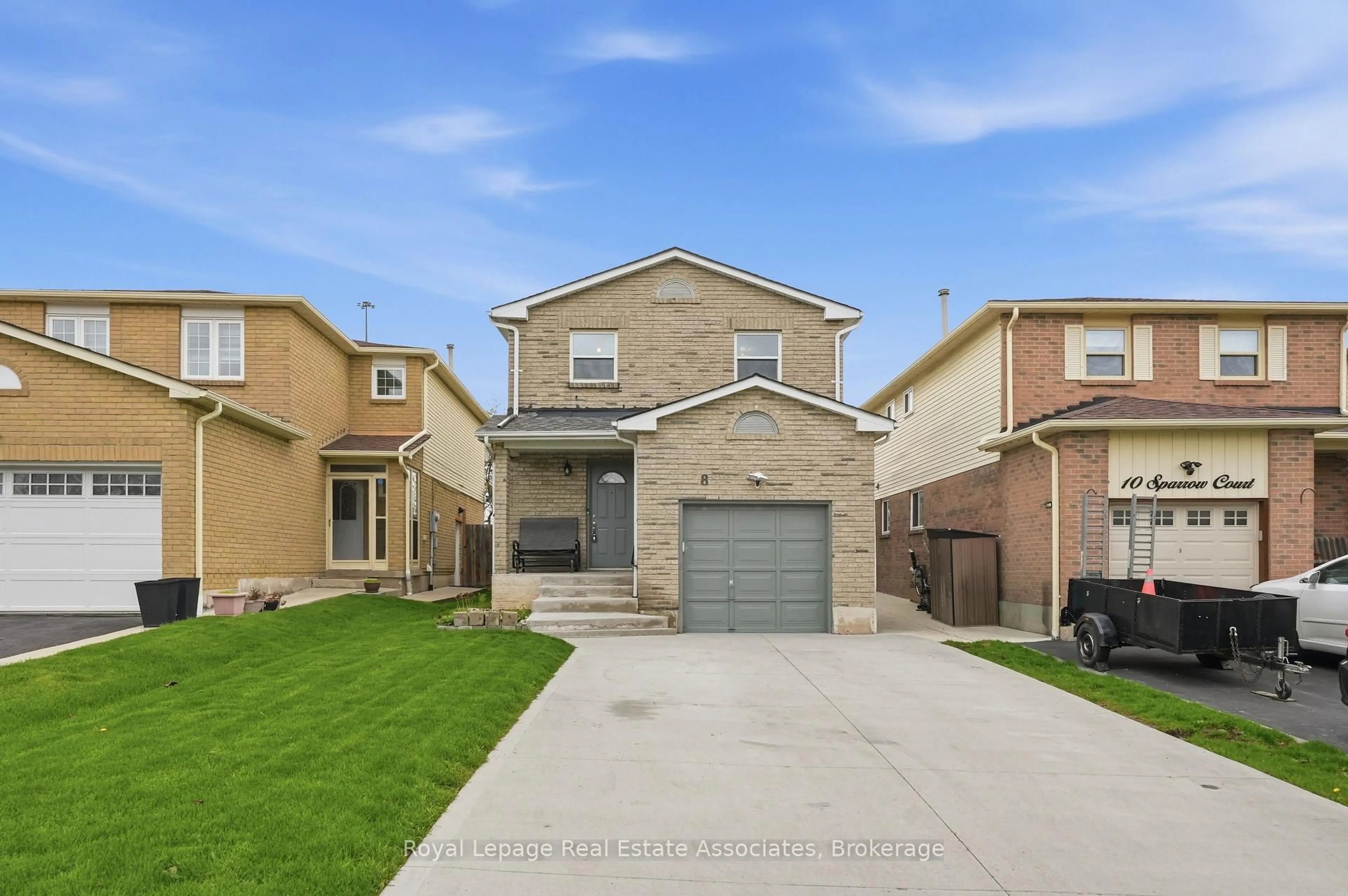 A pic from outside/outdoor area/front of a property/back of a property/a pic from drone, street for 8 Sparrow Crt, Brampton Ontario L6Y 3P3