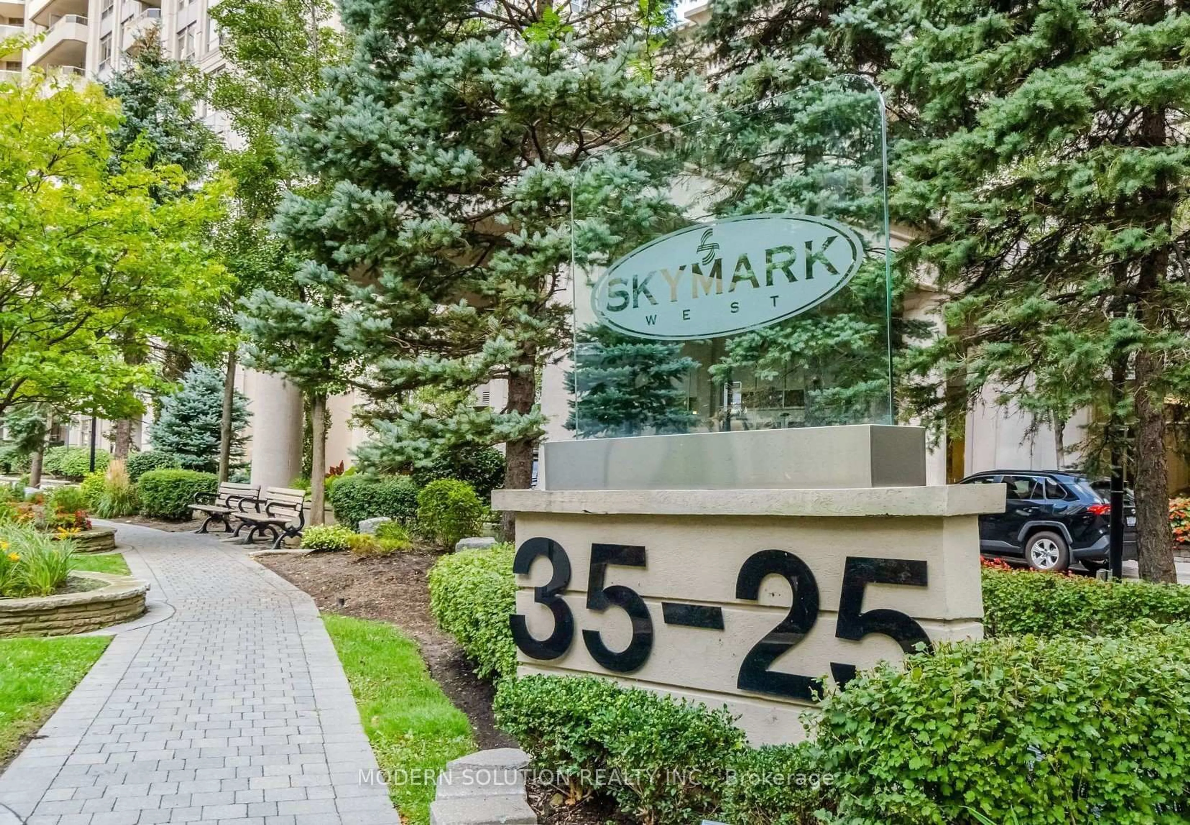 Unknown for 35 Kingsbridge Garden Circ #1804, Mississauga Ontario L5R 3Z5