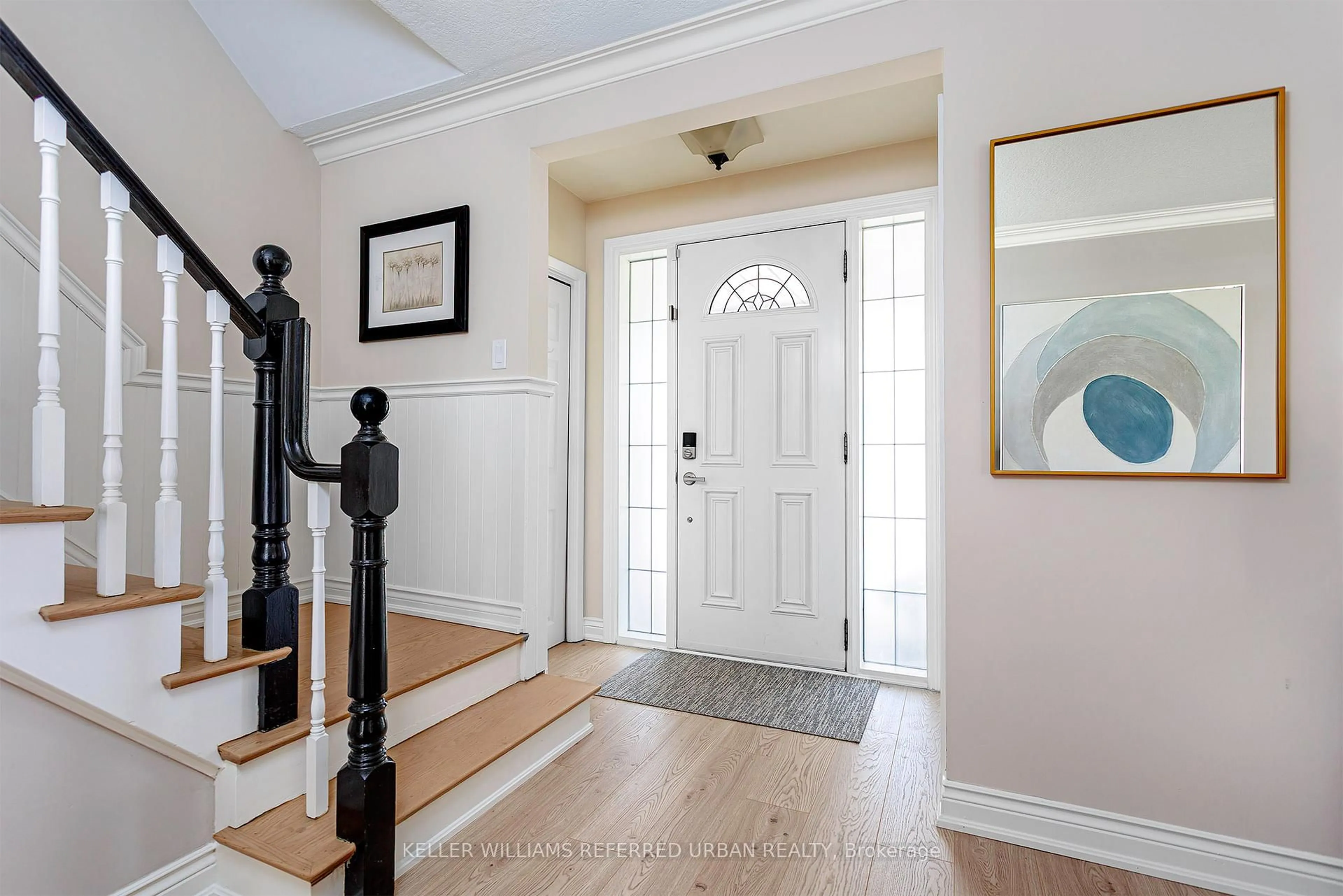 Indoor entryway for 8 Markwood Cres, Toronto Ontario M9C 1L2