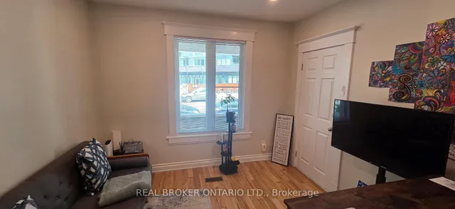 17 Howard Park Ave, Toronto 5