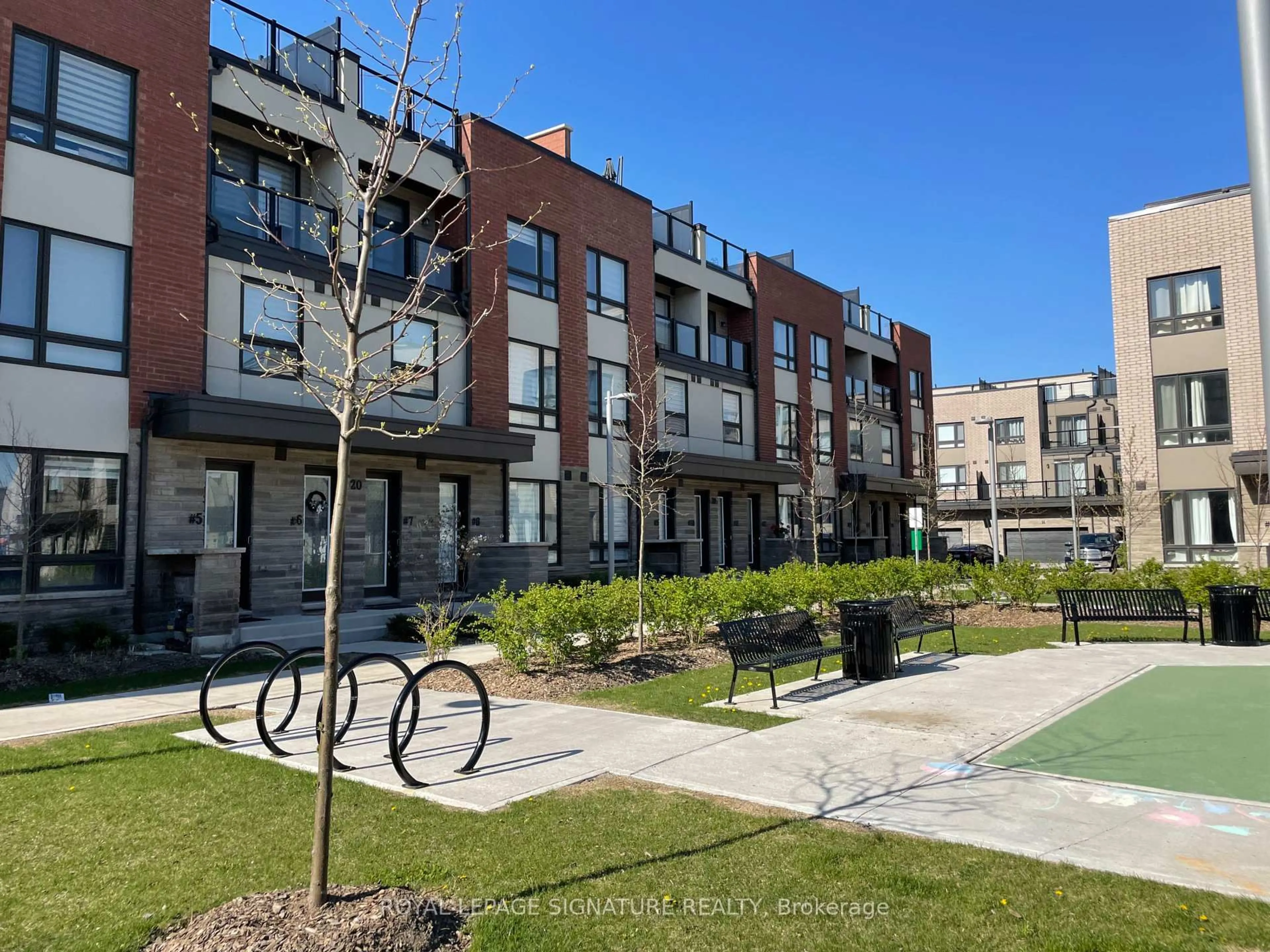 Patio, street for 20 WoodStream Dr #11, Toronto Ontario M9W 0G1