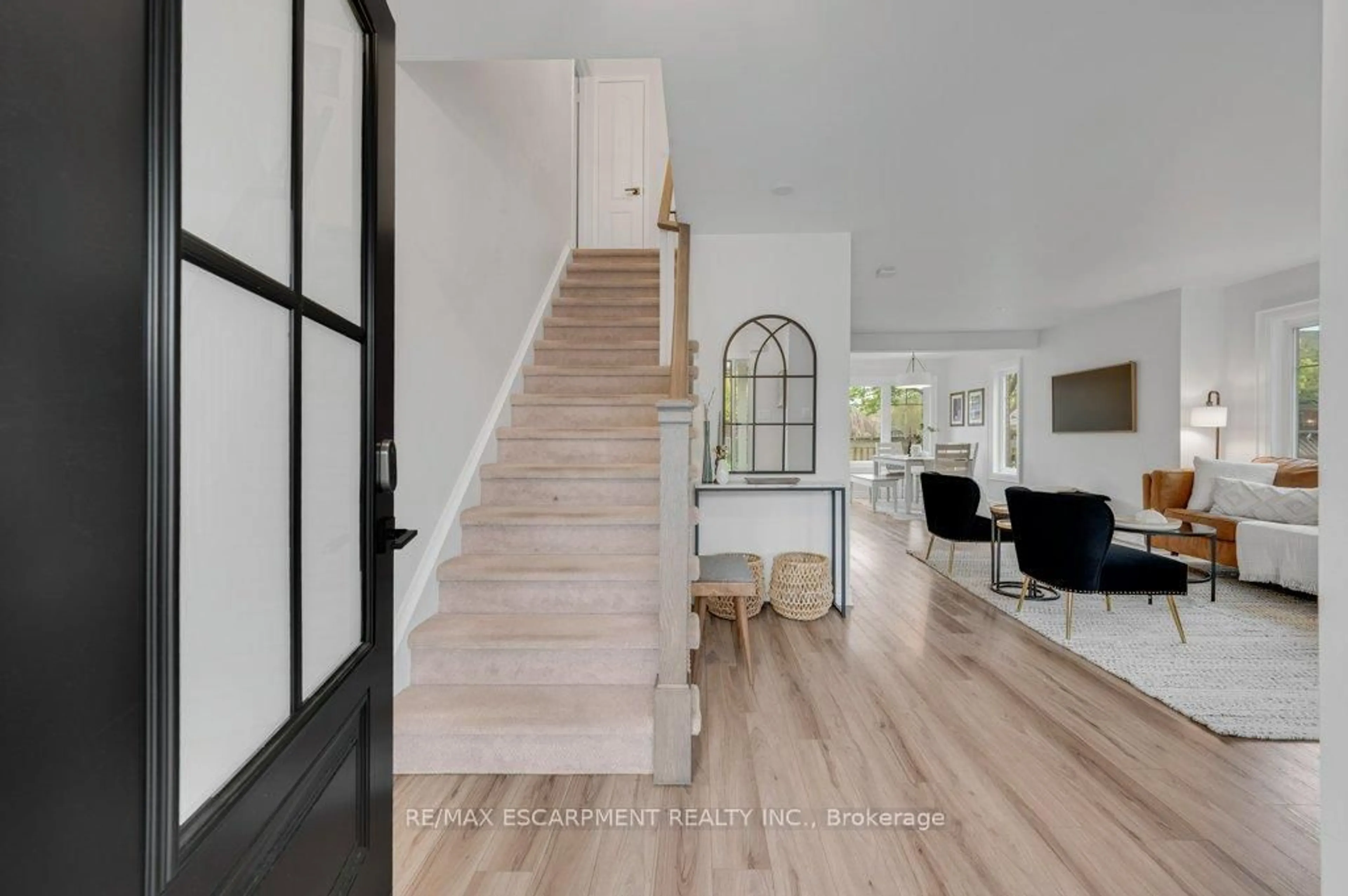 Unknown for 1360 Ashwood Terr, Oakville Ontario L6M 4A7