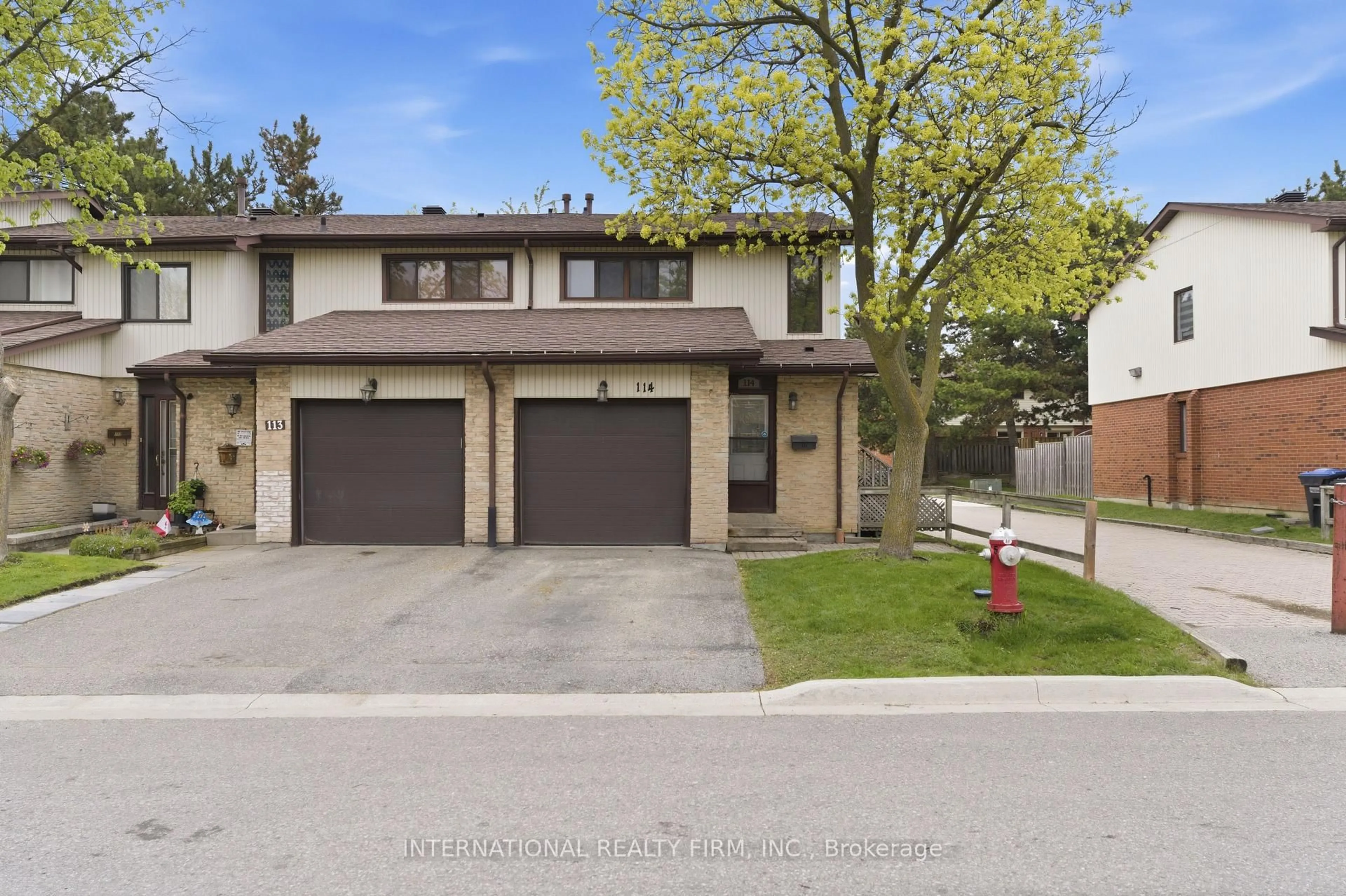 Unknown for 114 Foster Cres #114, Brampton Ontario L6V 3M8