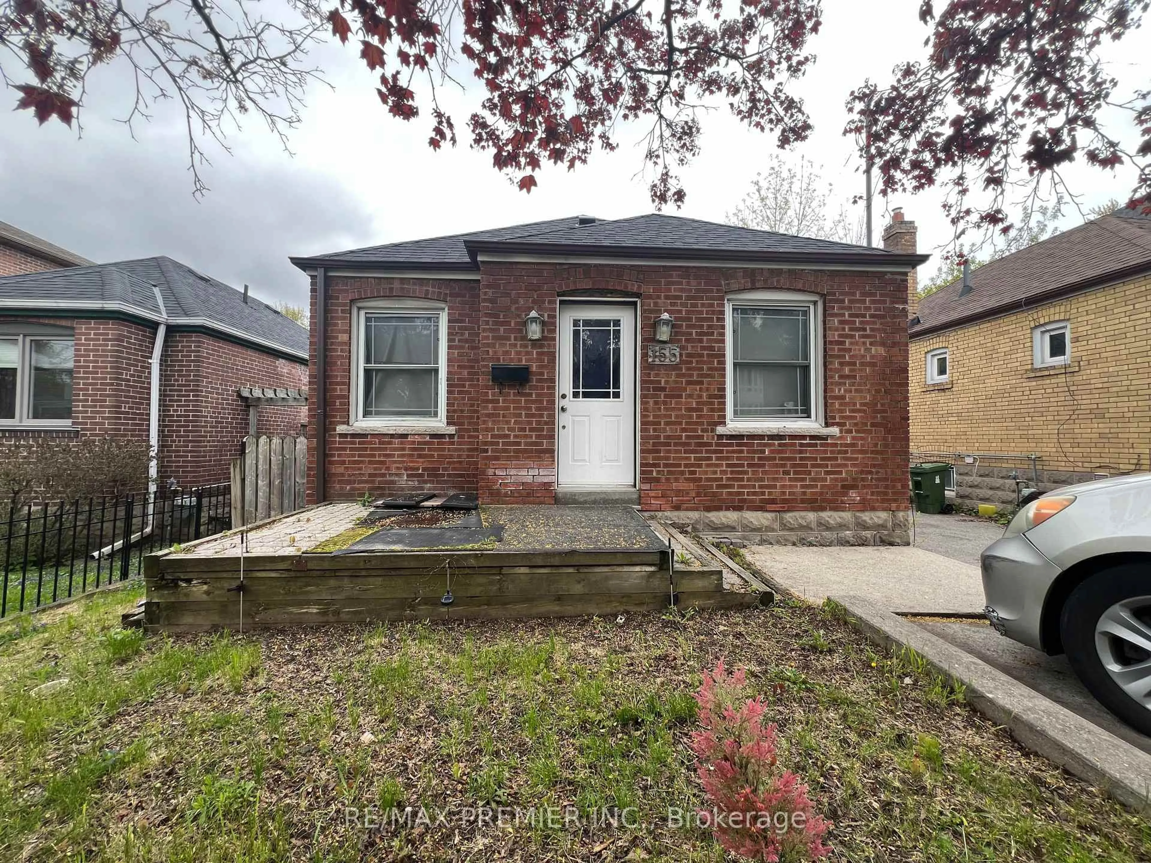 Unknown for 155 William St, Toronto Ontario M9N 2G9
