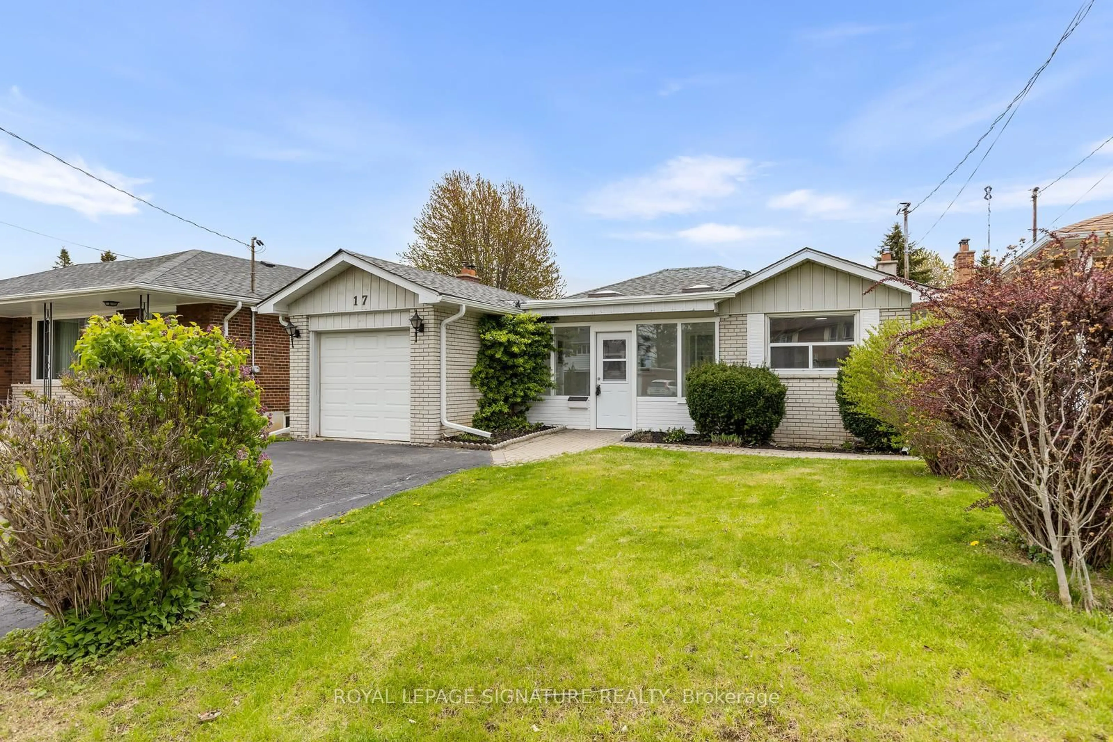 Unknown for 17 Norfield Cres, Toronto Ontario M9W 1X5