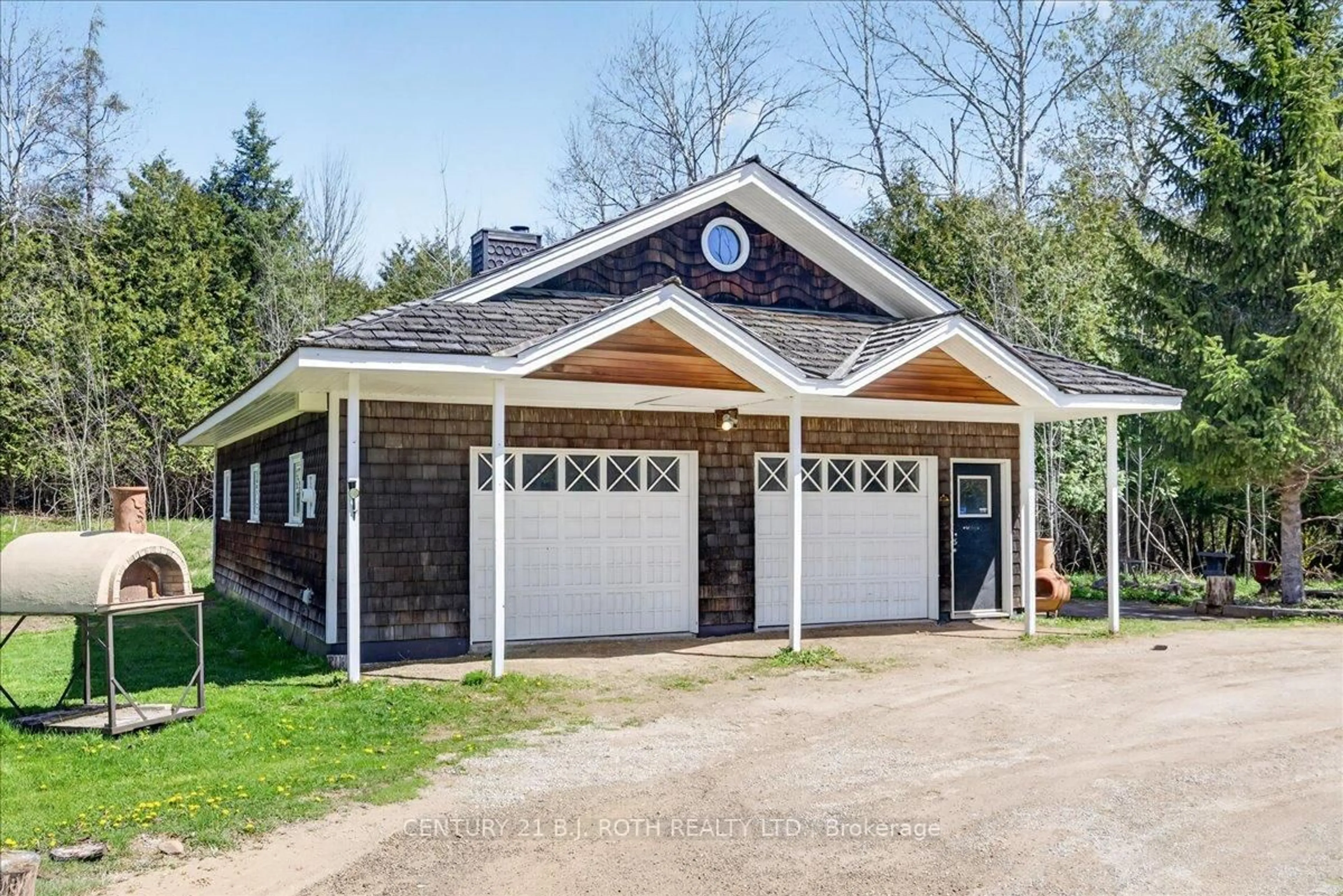 Unknown for 19555 Shaws Creek Rd, Caledon Ontario L7K 1L5