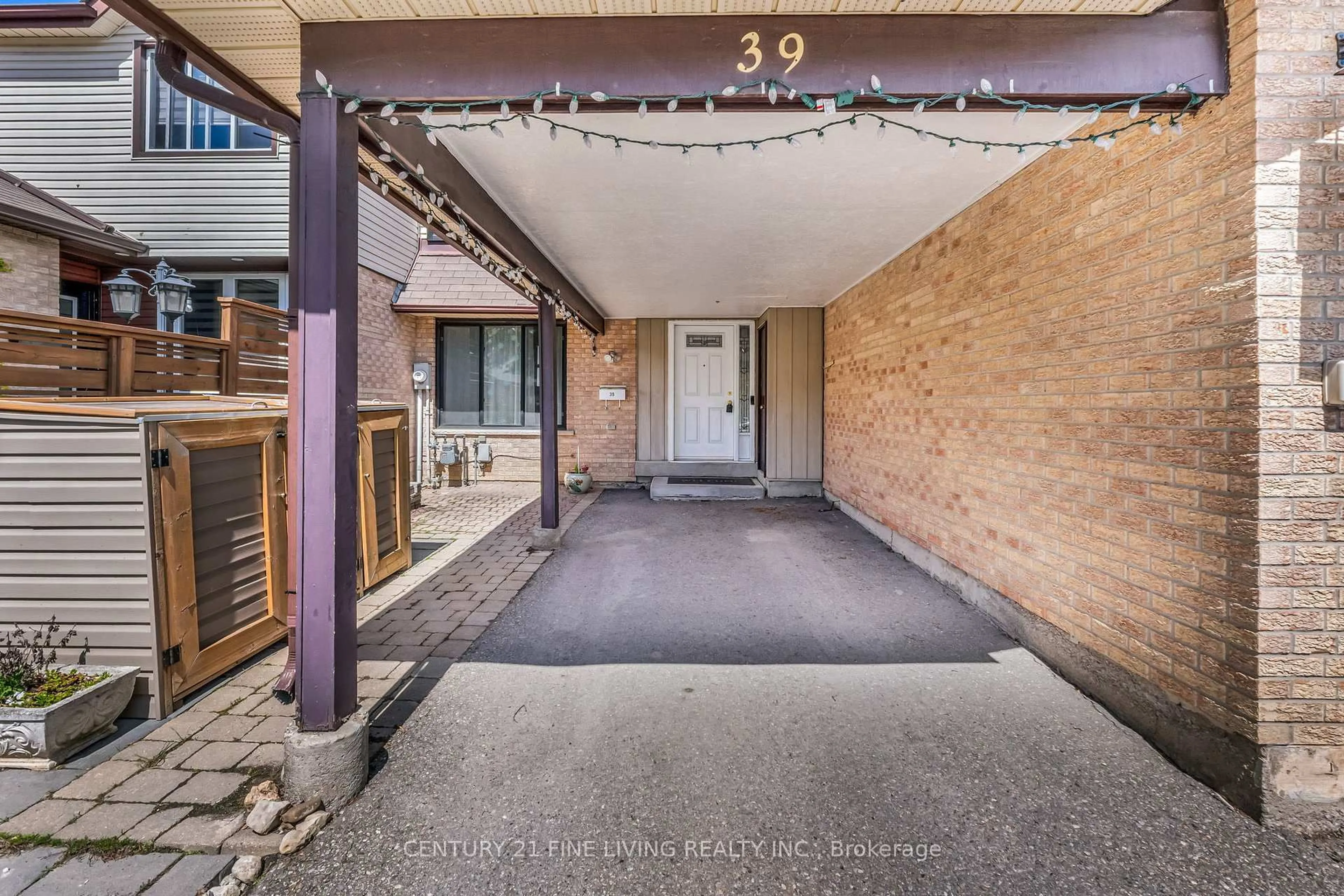 Unknown for 39 RUSHMORE Cres, Brampton Ontario L6Z 1R1