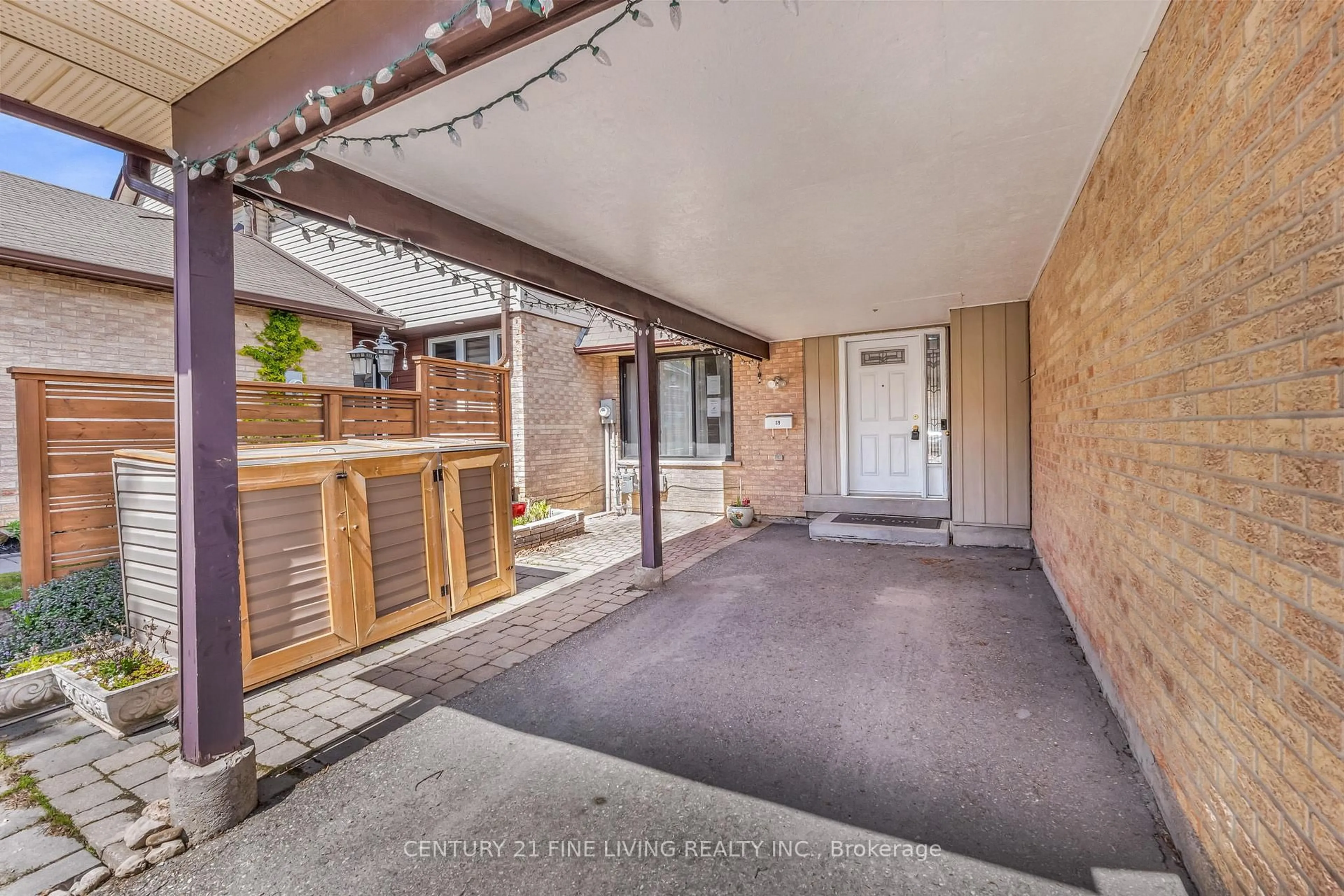 Unknown for 39 RUSHMORE Cres, Brampton Ontario L6Z 1R1