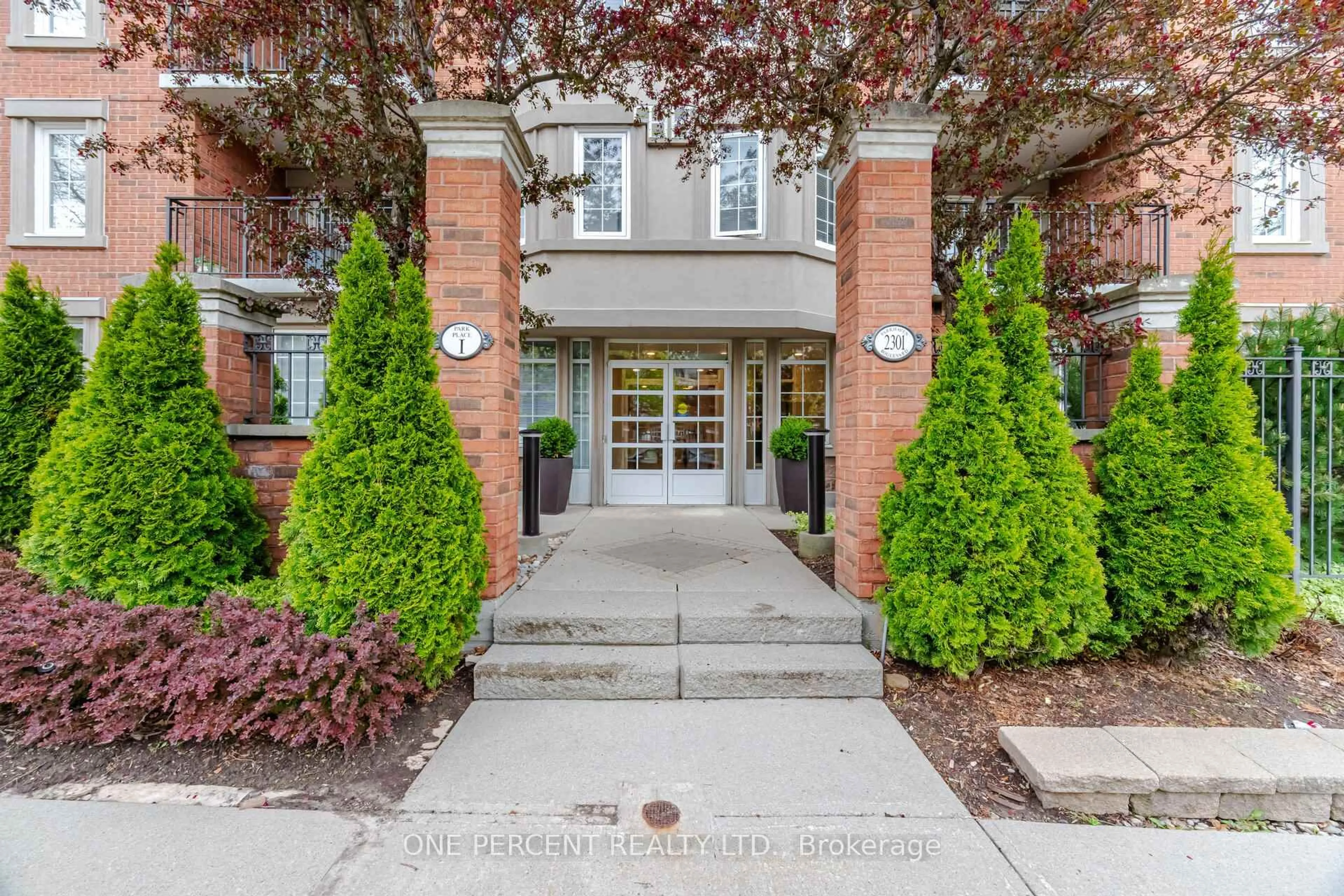 Unknown for 2301 Parkhaven Blvd #208, Oakville Ontario L6H 6V6