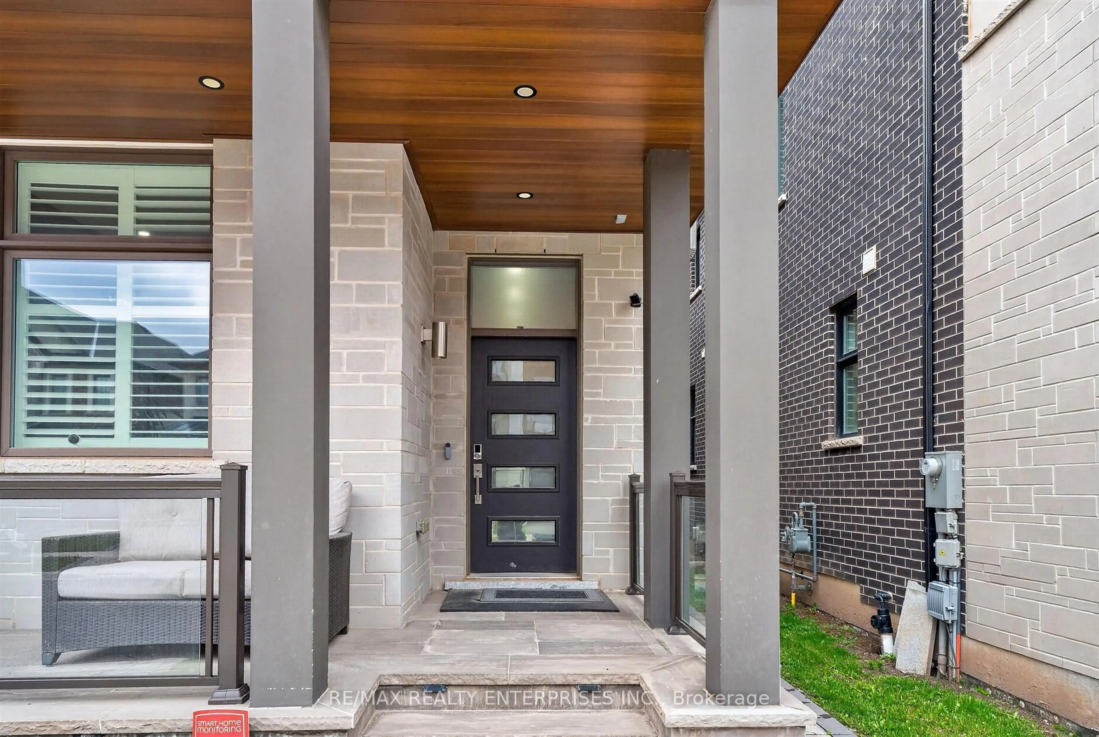 Unknown for 1453 Varelas Passage, Oakville Ontario L6H 3S3
