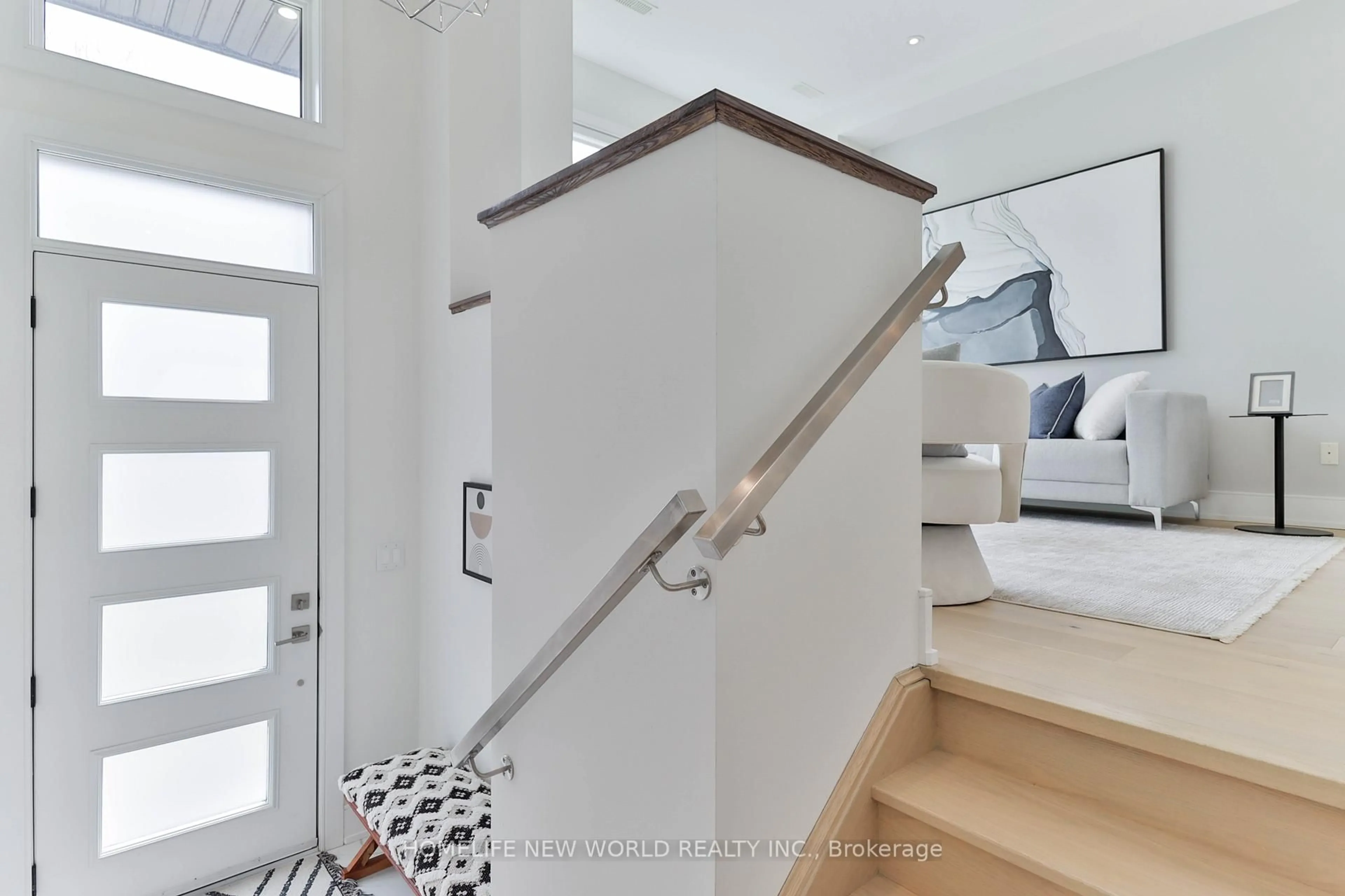Stairs for 158 Alderbrae Ave, Toronto Ontario M8W 4K3