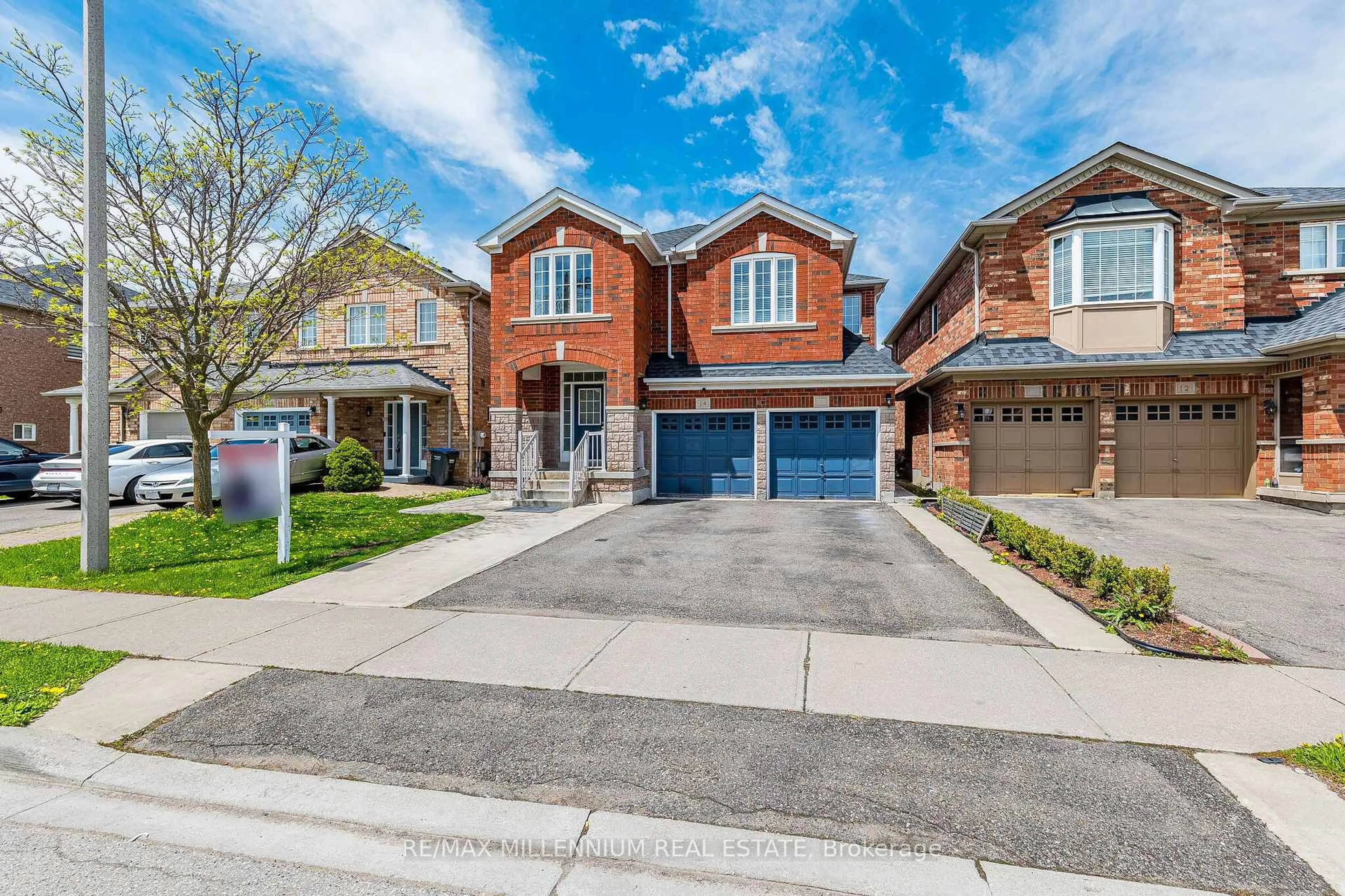 Home with brick exterior material, street for 14 Vermont Rd, Brampton Ontario L7A 3G3
