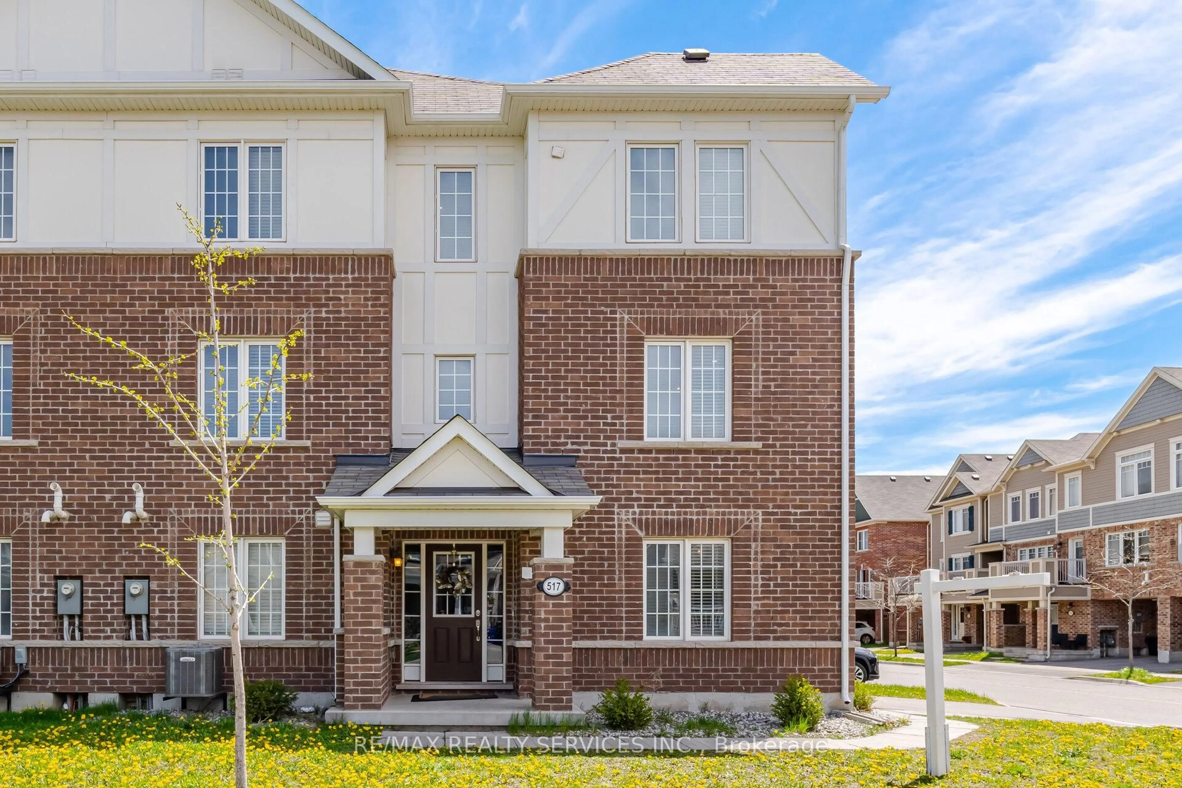 Home with brick exterior material, street for 517 Allport Gate, Milton Ontario L9T 9J2