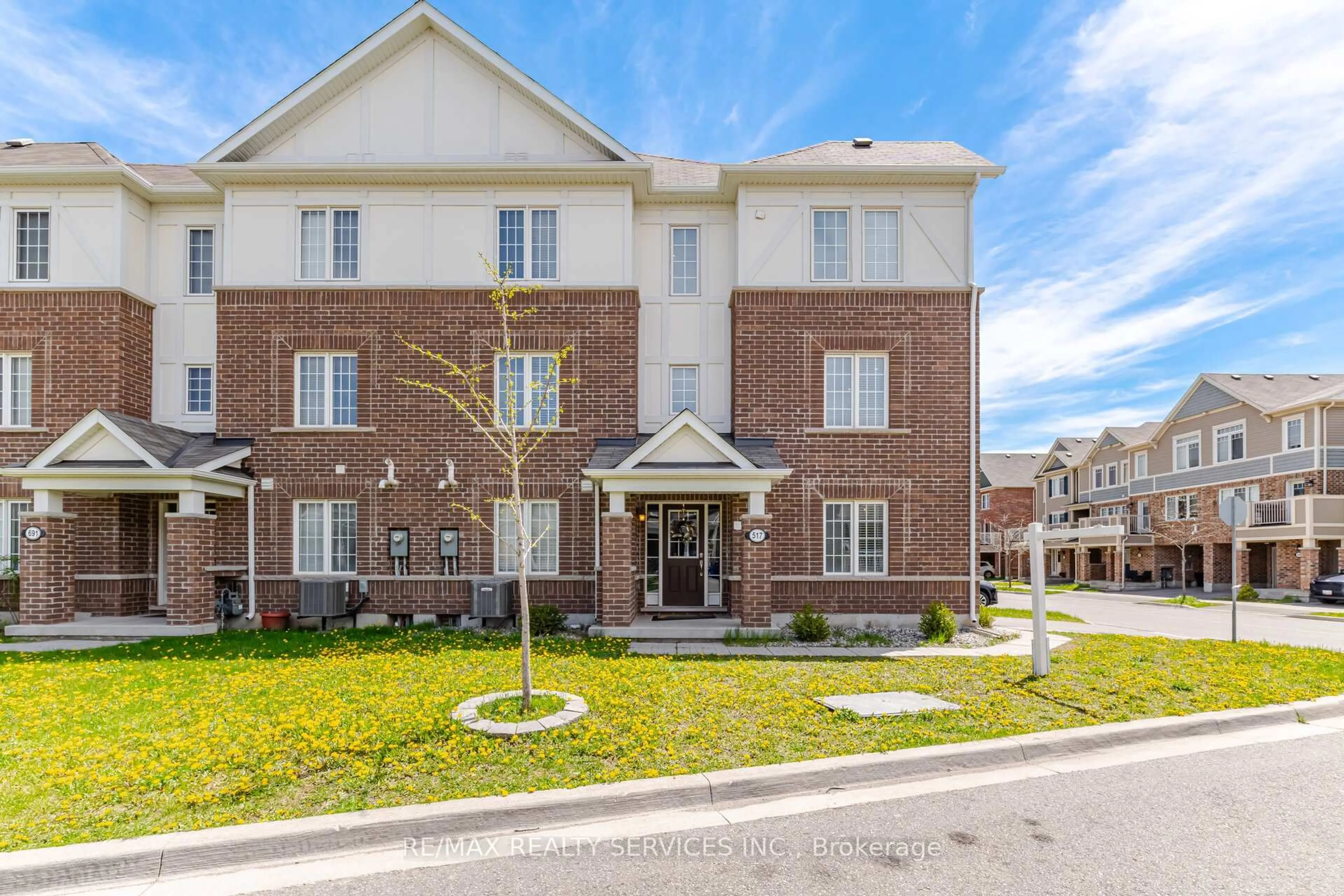 Home with brick exterior material, street for 517 Allport Gate, Milton Ontario L9T 9J2