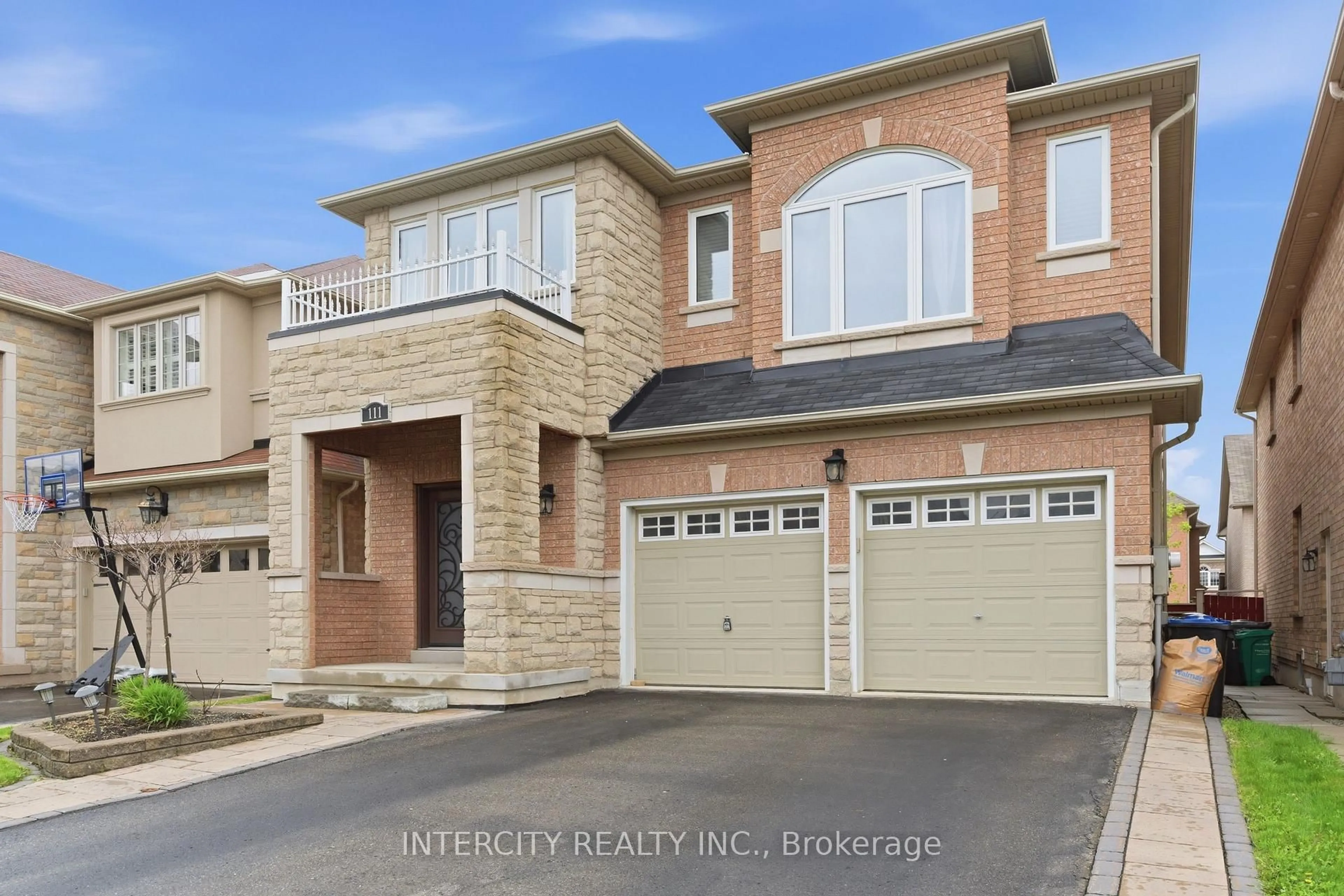 Home with brick exterior material, street for 111 Fandango Dr, Brampton Ontario L6X 0P8