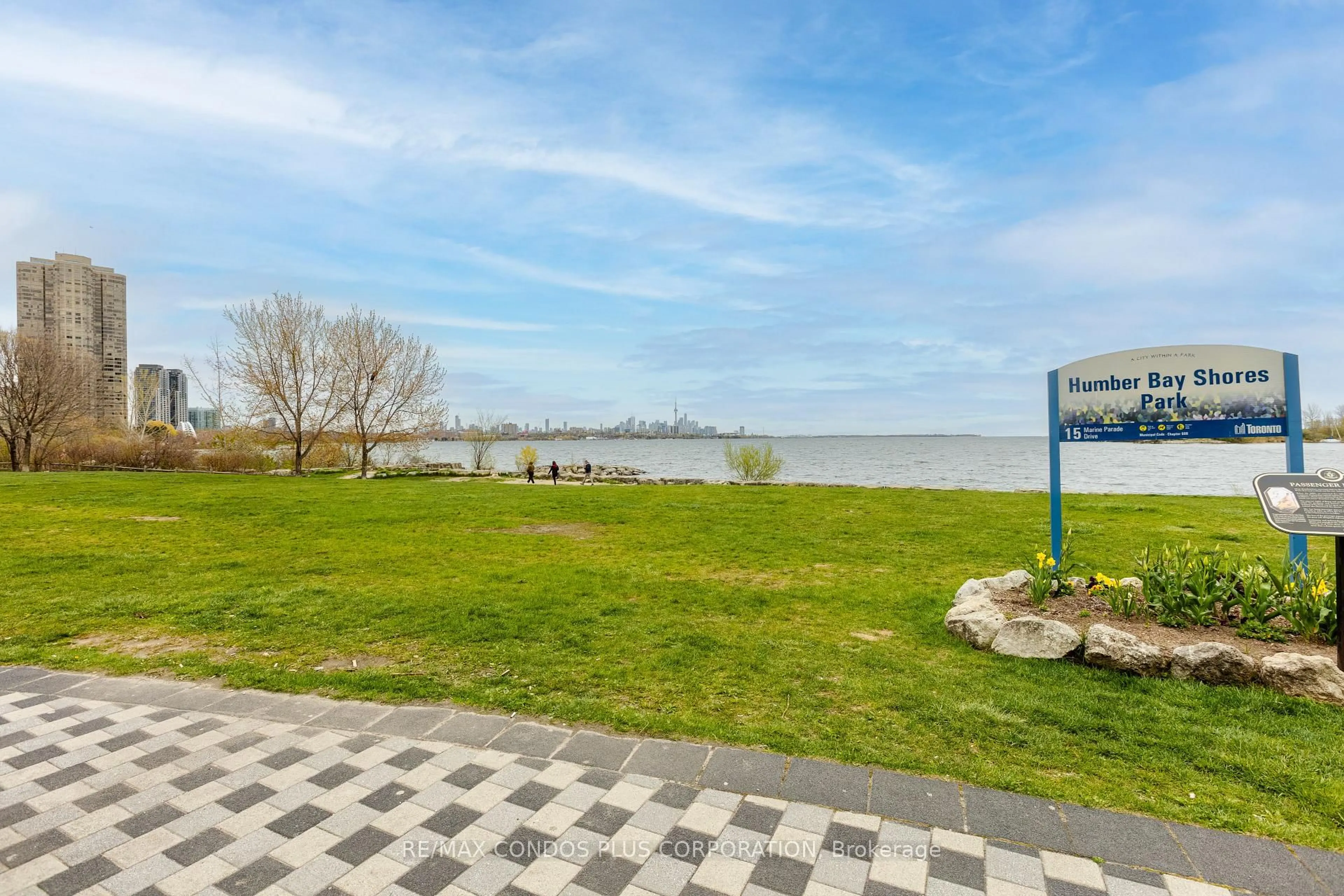 Patio, water/lake/river/ocean view for 2119 Lake Shore Blvd #317, Toronto Ontario M8V 4E8
