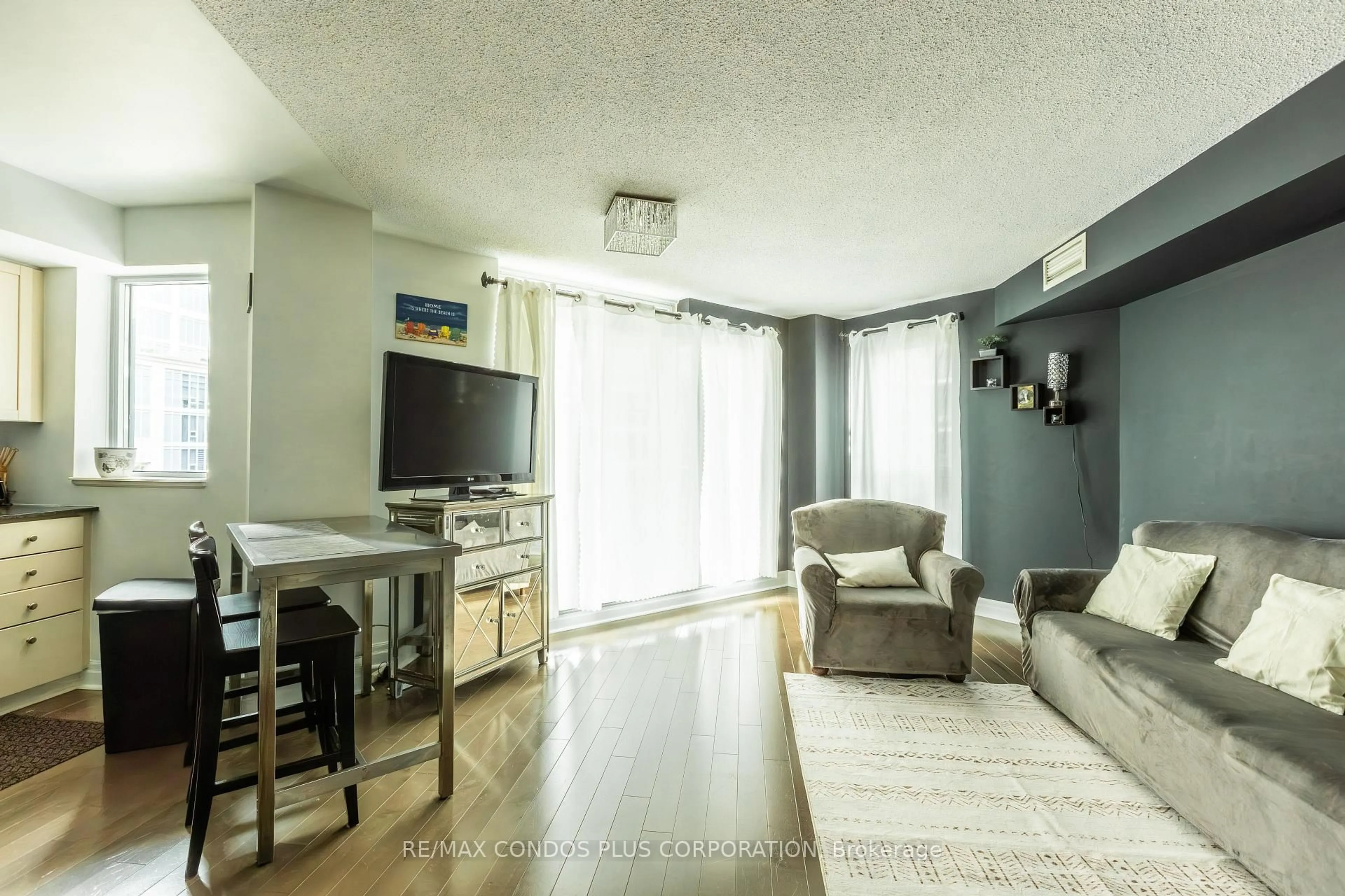 Living room with furniture, unknown for 2119 Lake Shore Blvd #317, Toronto Ontario M8V 4E8