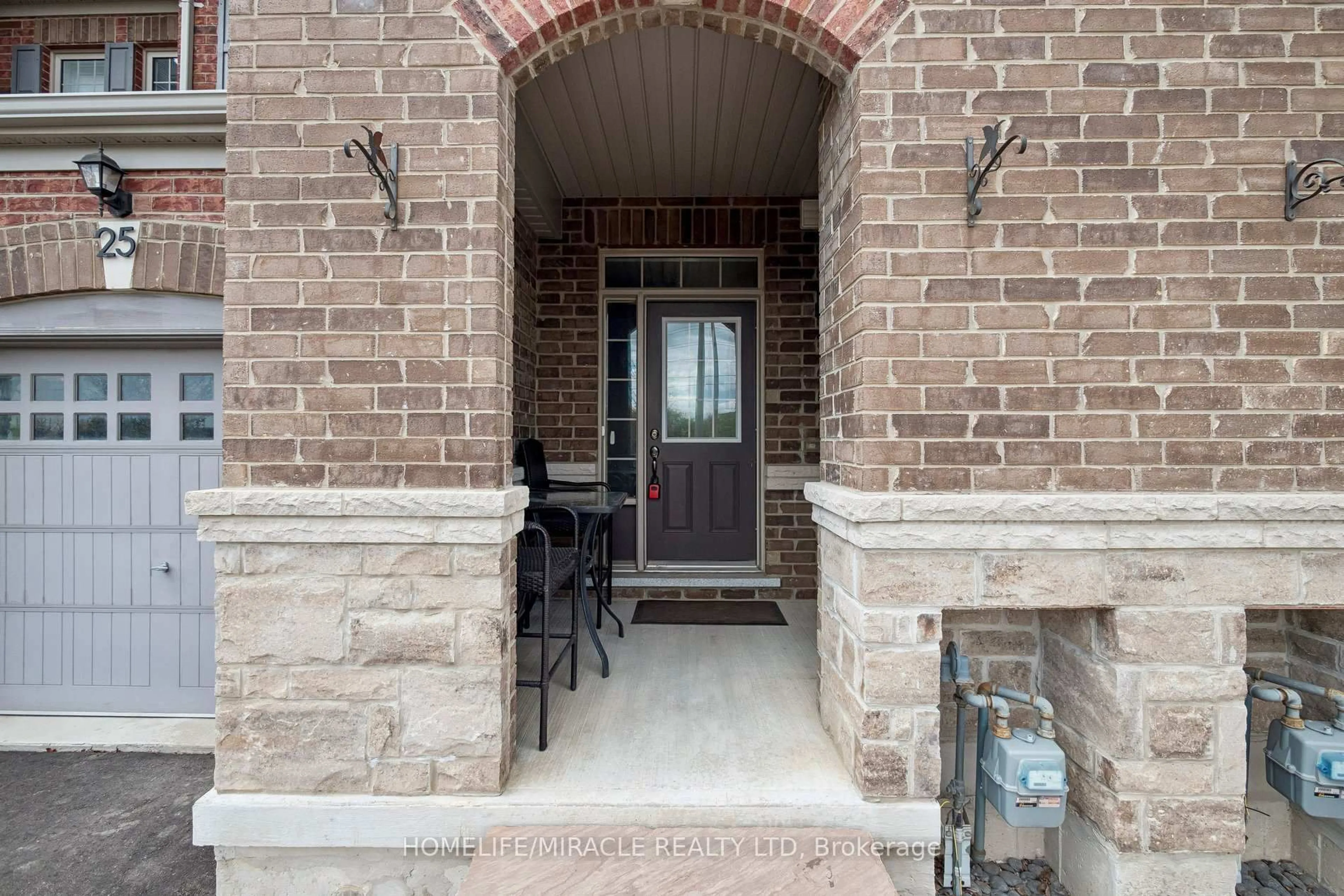 Unknown for 25 True Blue Cres, Caledon Ontario L7E 4K6
