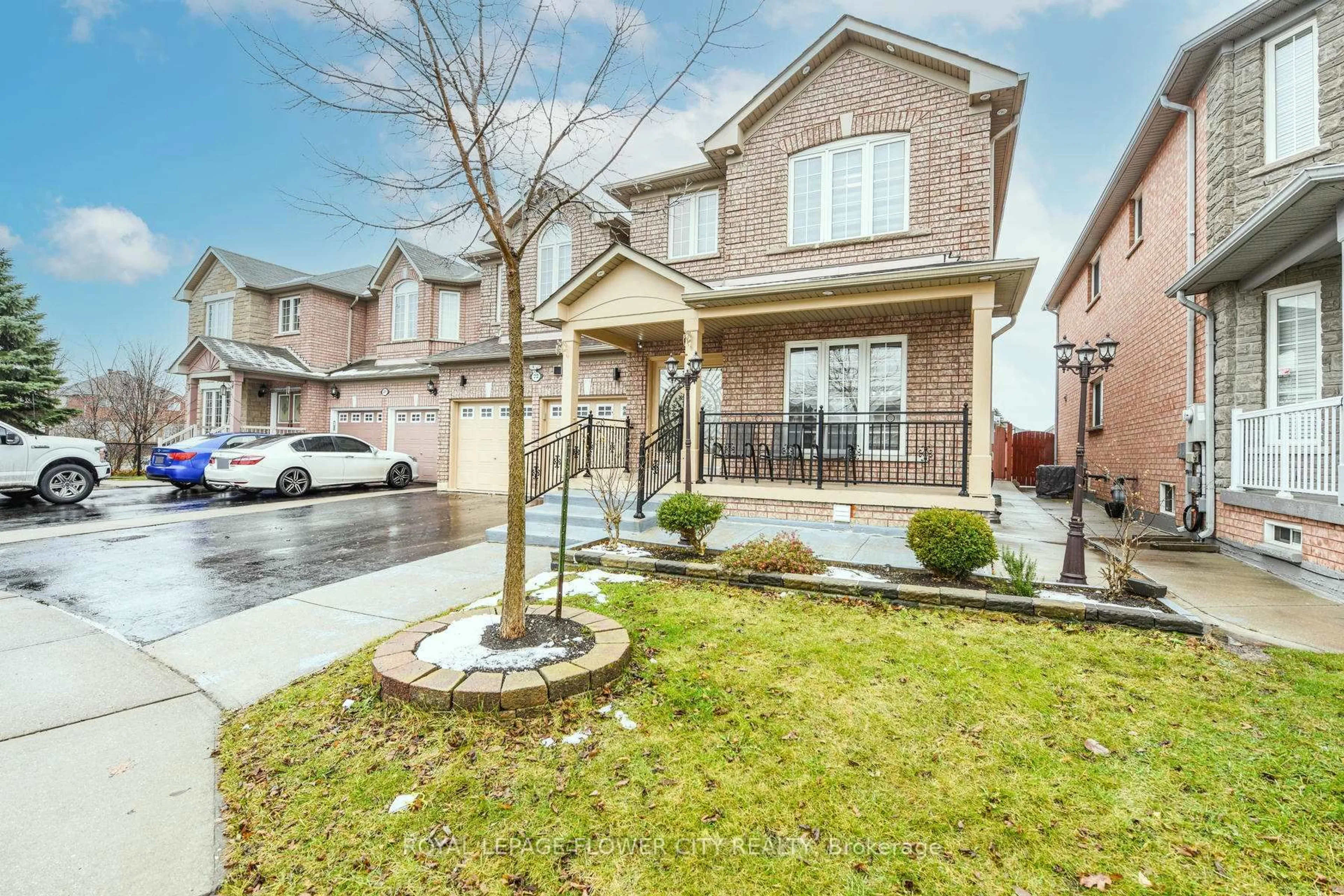 Home with brick exterior material, street for 22 Wintersnow Crt, Brampton Ontario L6R 3G6