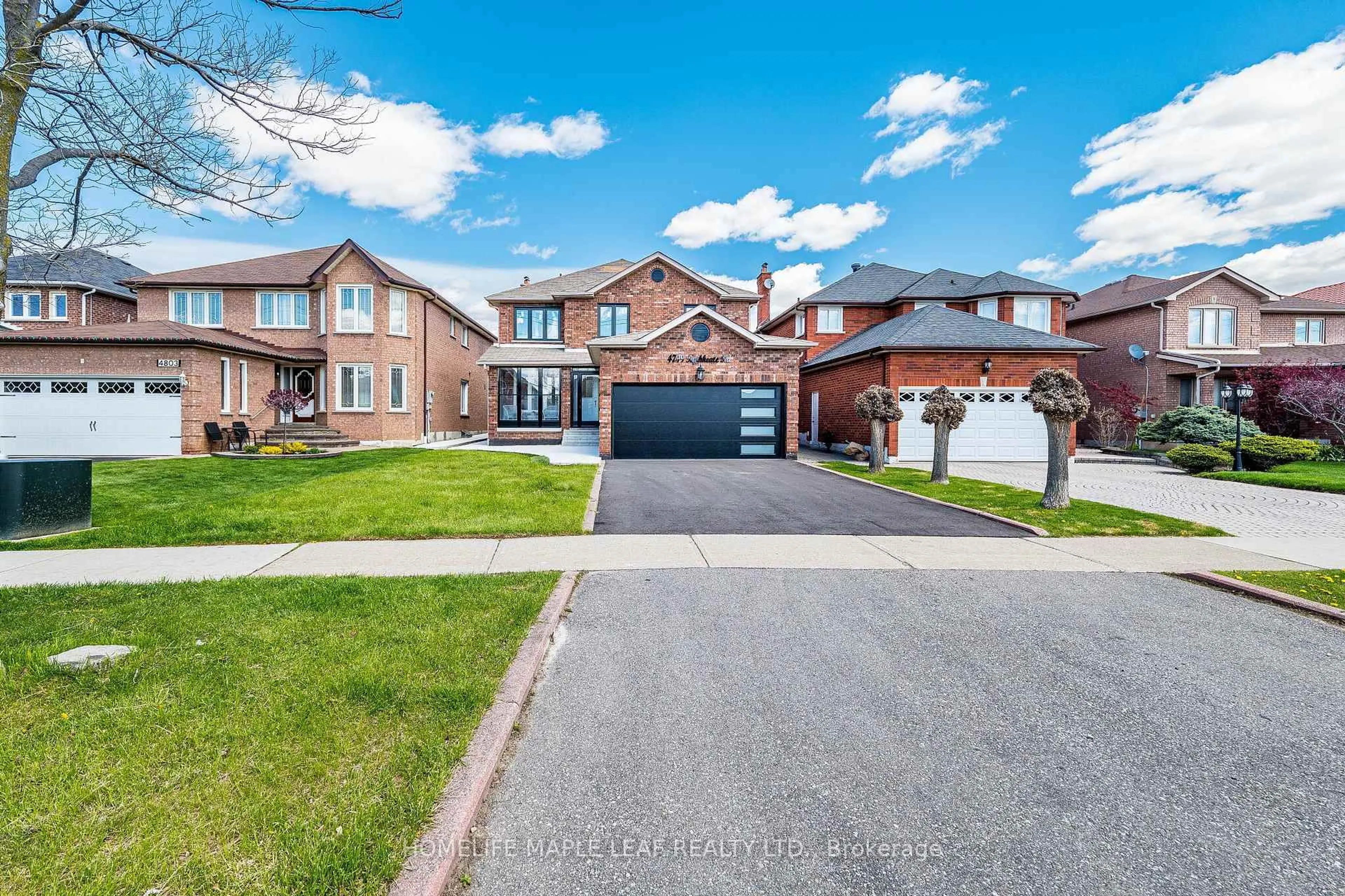 Home with brick exterior material, street for 4799 Rathkeale Rd, Mississauga Ontario L5V 1K3