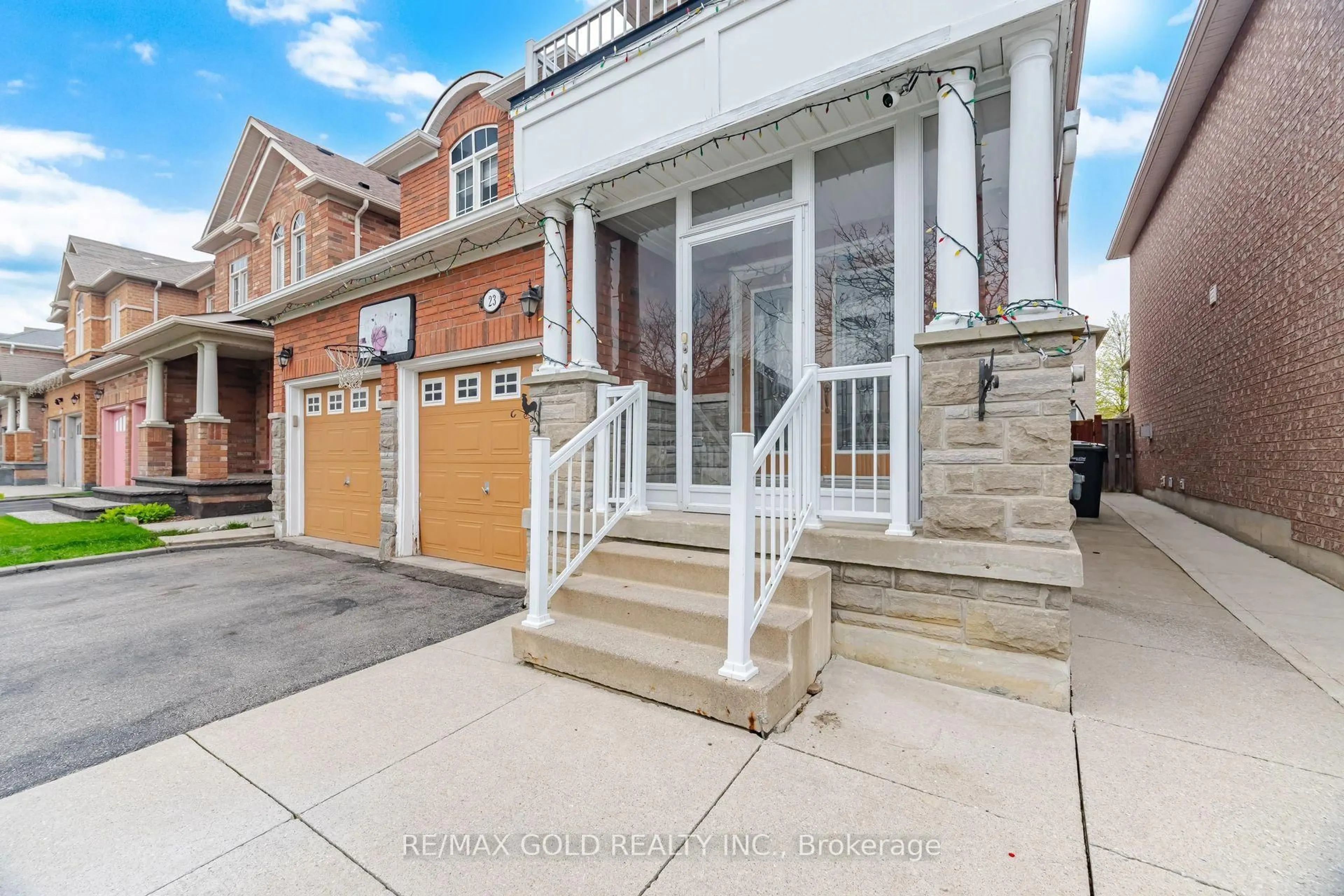 Unknown for 23 Millsborough Rd, Brampton Ontario L6P 2A1