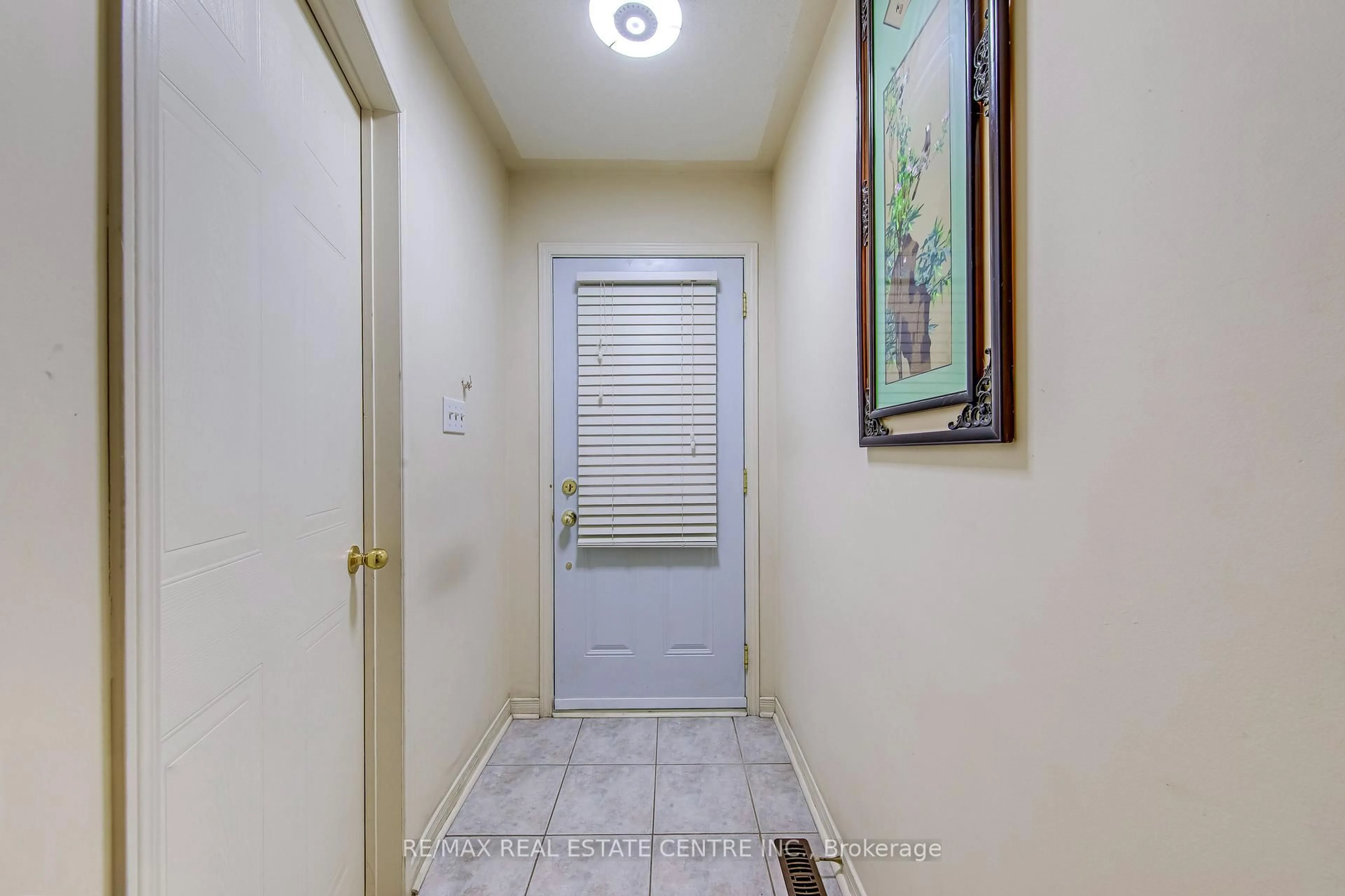 Unknown for 7 Weston Rd, Toronto Ontario M6N 5H2