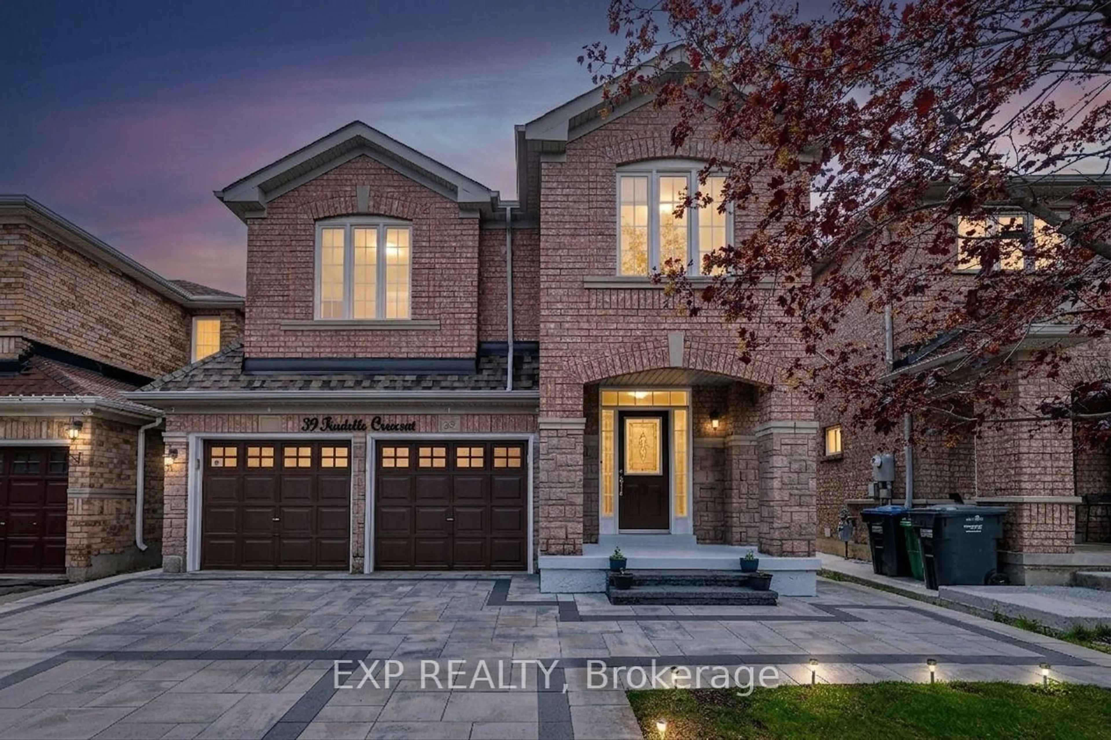 Home with brick exterior material, street for 39 Trudelle Cres, Brampton Ontario L7A 2Z2