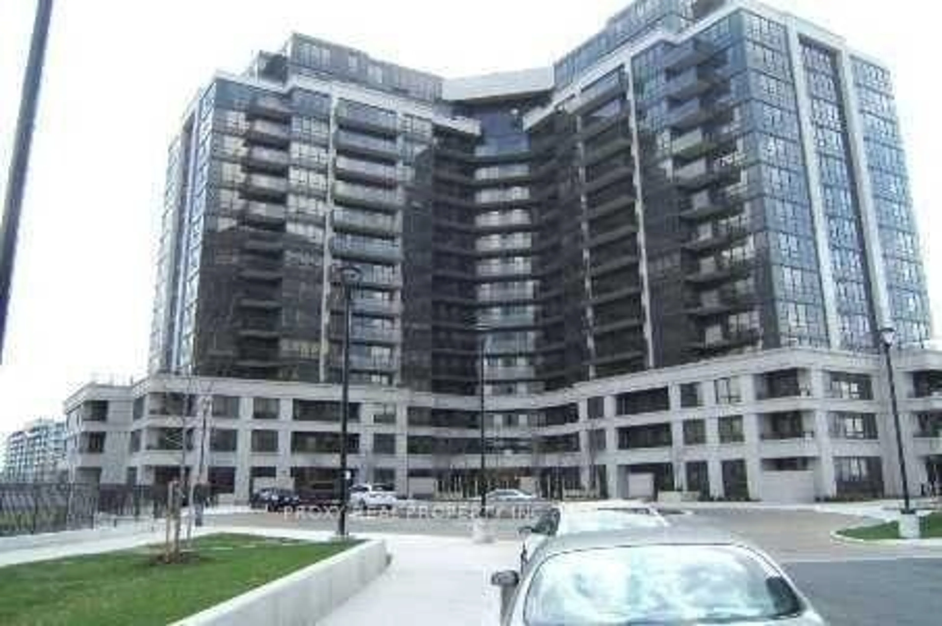 Blurry image for 1 De Boers Dr #1009, Toronto Ontario M3J 0G8