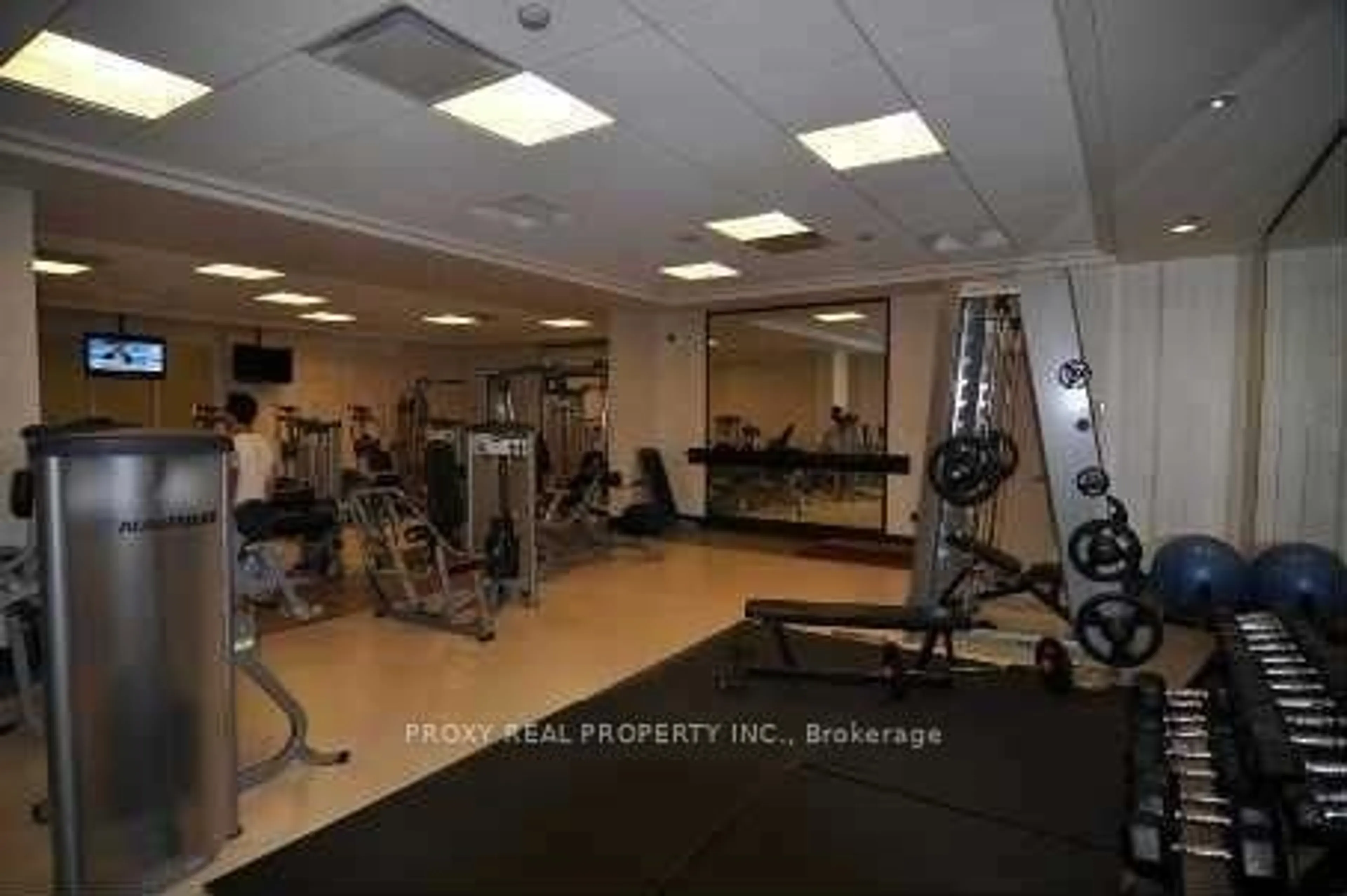 Gym or fitness room for 1 De Boers Dr #1009, Toronto Ontario M3J 0G8