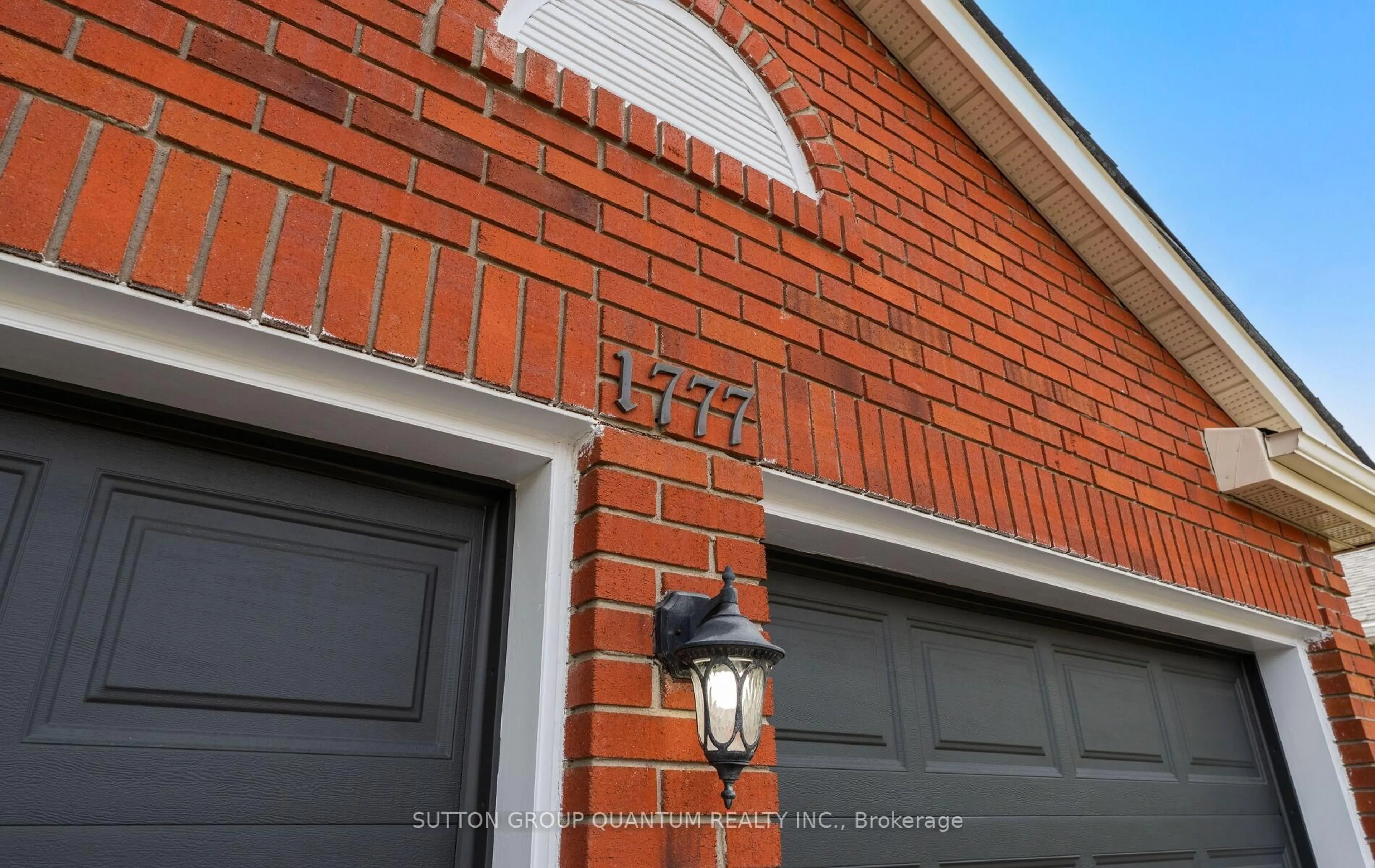 Home with brick exterior material, street for 1777 Folkway Dr, Mississauga Ontario L5L 2X1